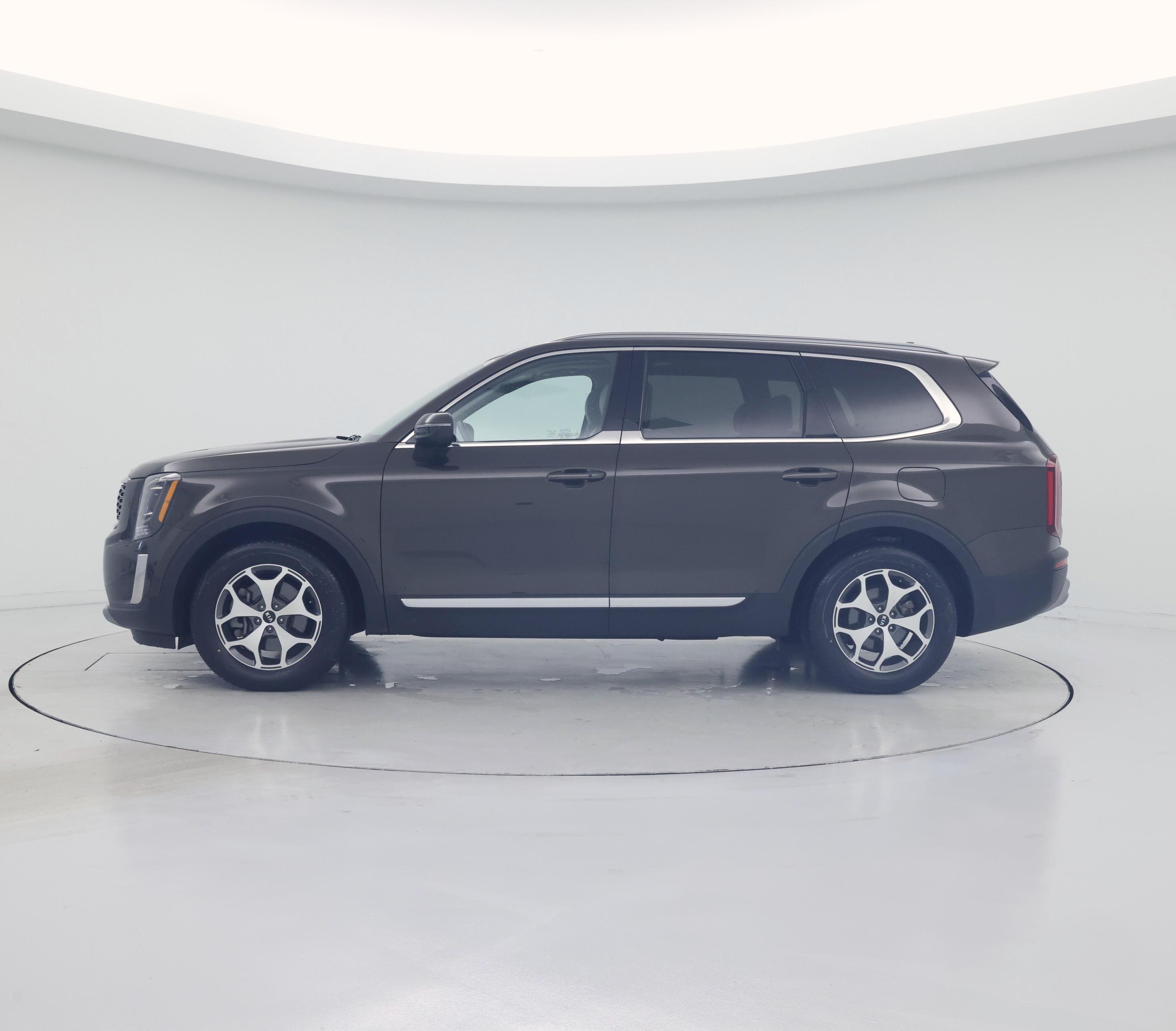 Thumbnail: 2021 Kia Telluride - 3