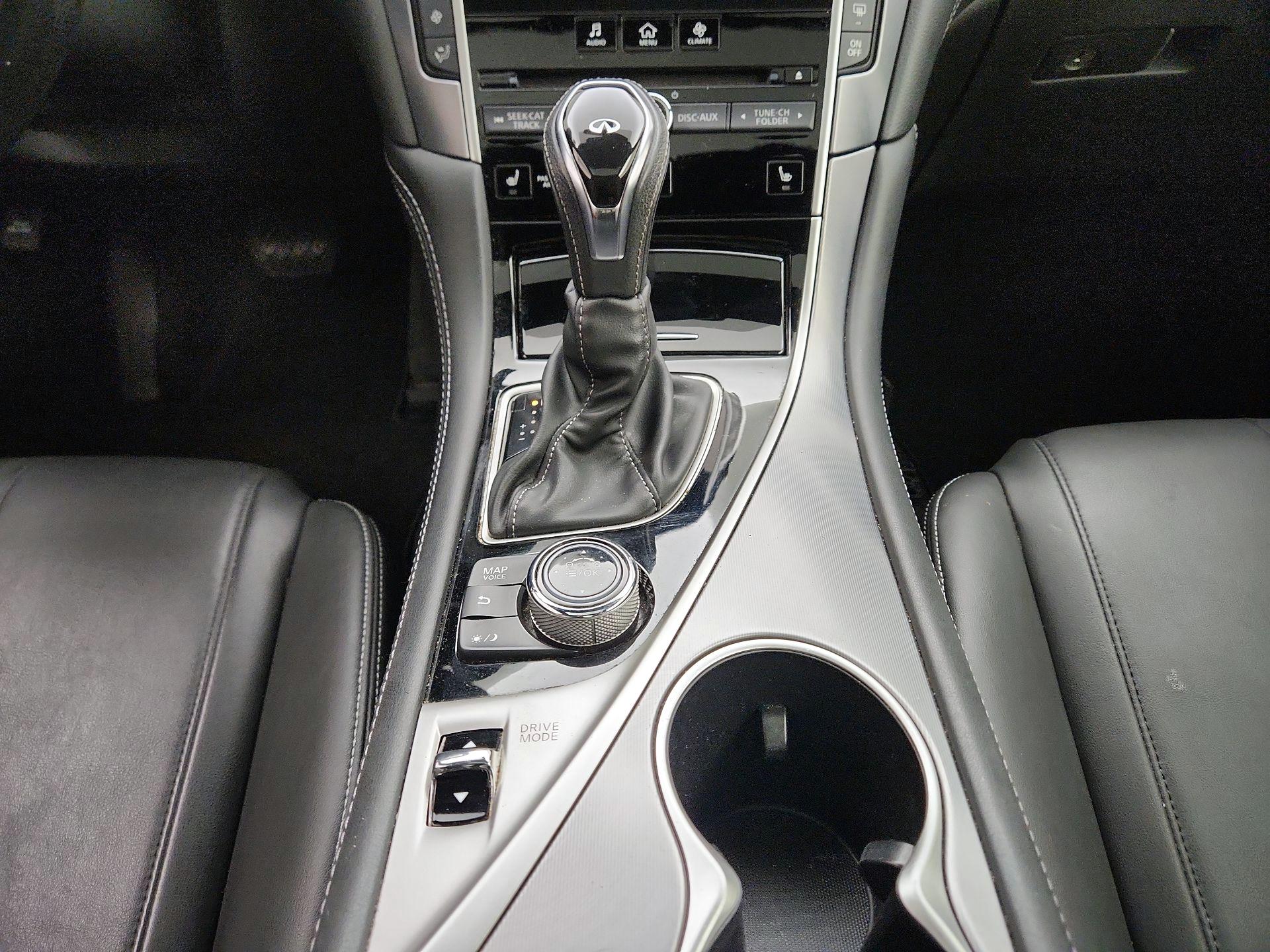 Thumbnail: 2018 INFINITI Q60 - 18