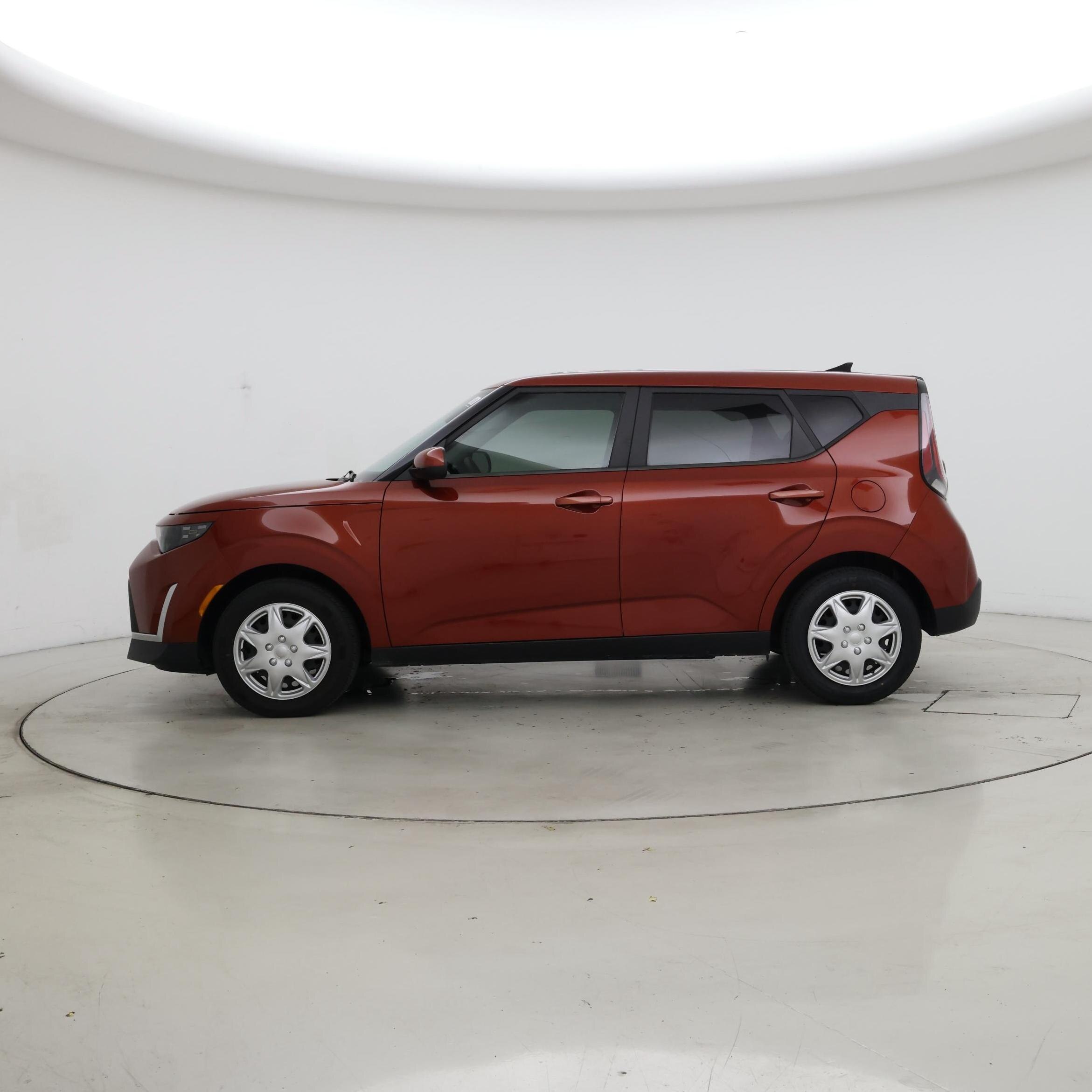 Thumbnail: 2023 Kia Soul - 3