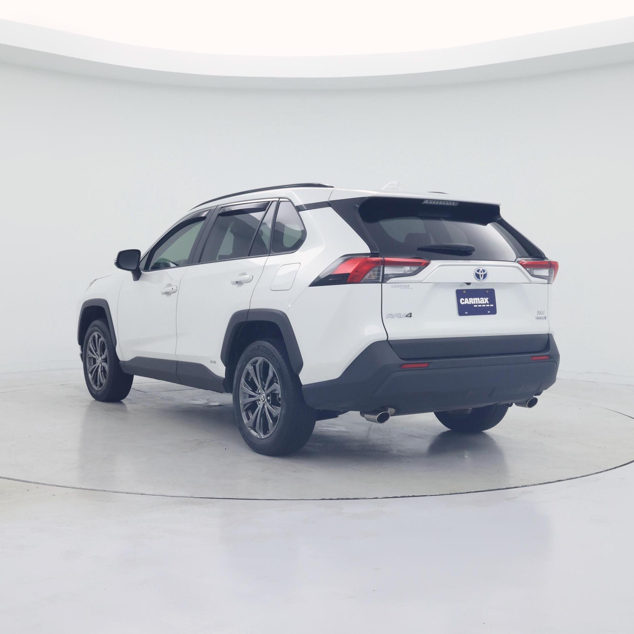 Thumbnail: 2024 Toyota RAV4 - 2