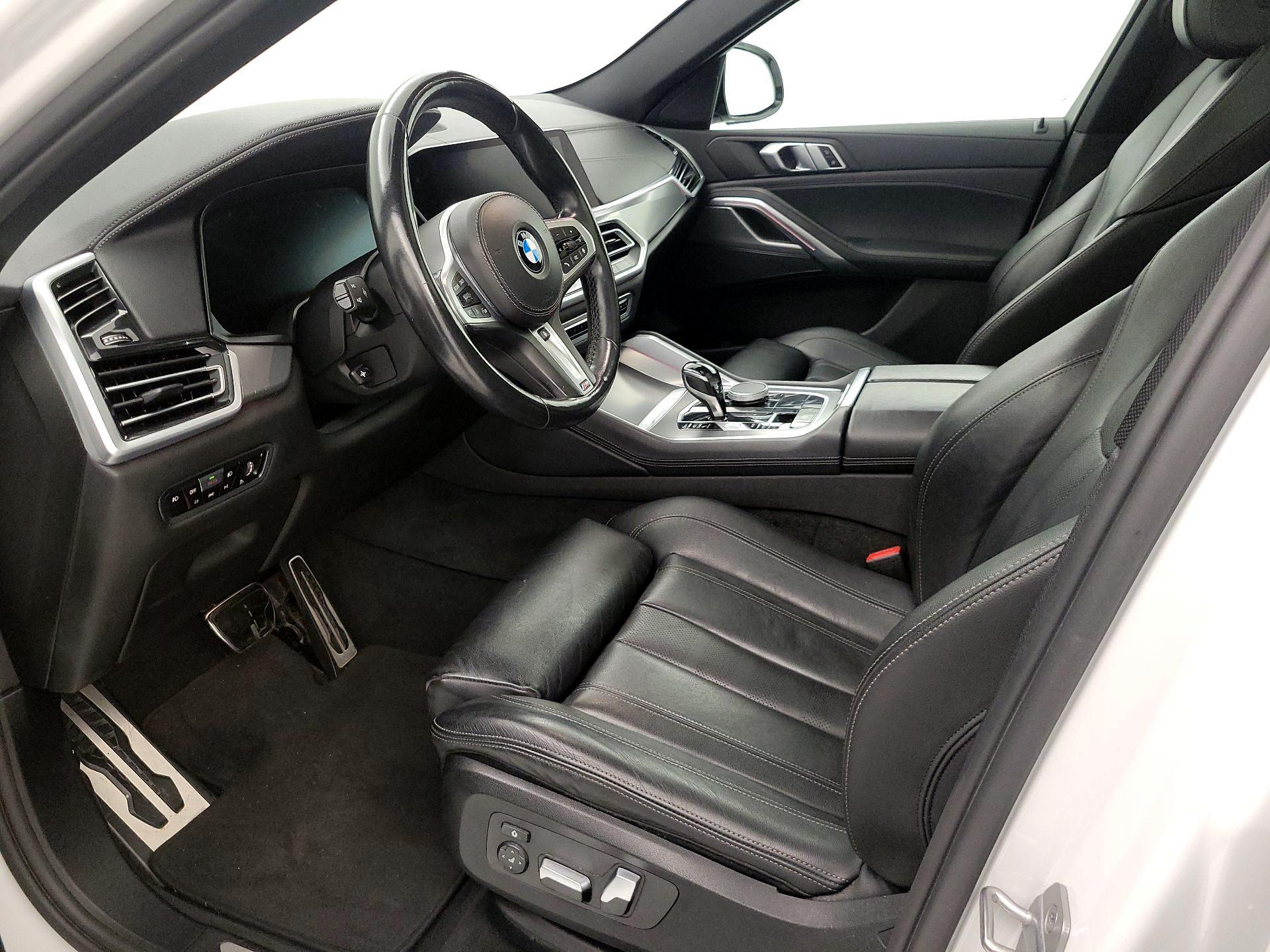 Thumbnail: 2021 BMW X6 - 11
