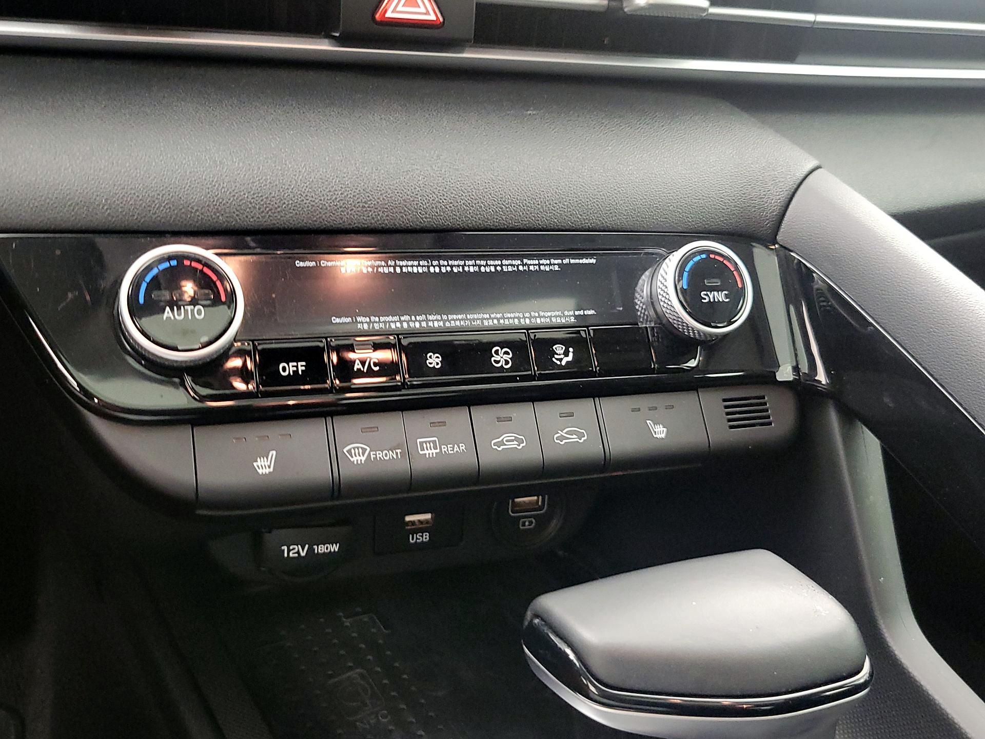 Thumbnail: 2021 Hyundai Elantra - 16