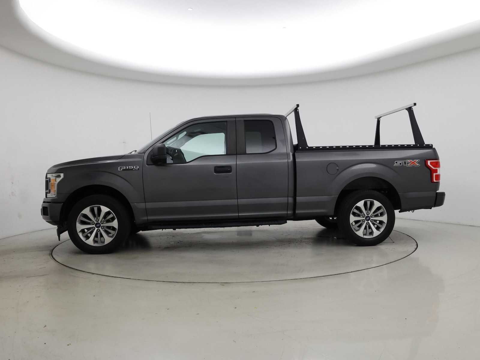 2018 Ford F-150 XL - Photo 4