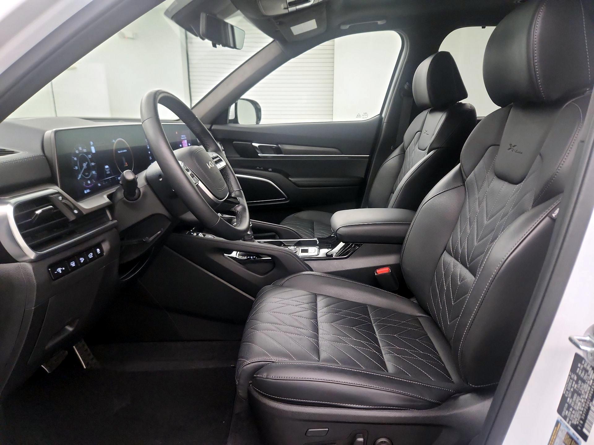 Thumbnail: 2024 Kia Telluride - 9