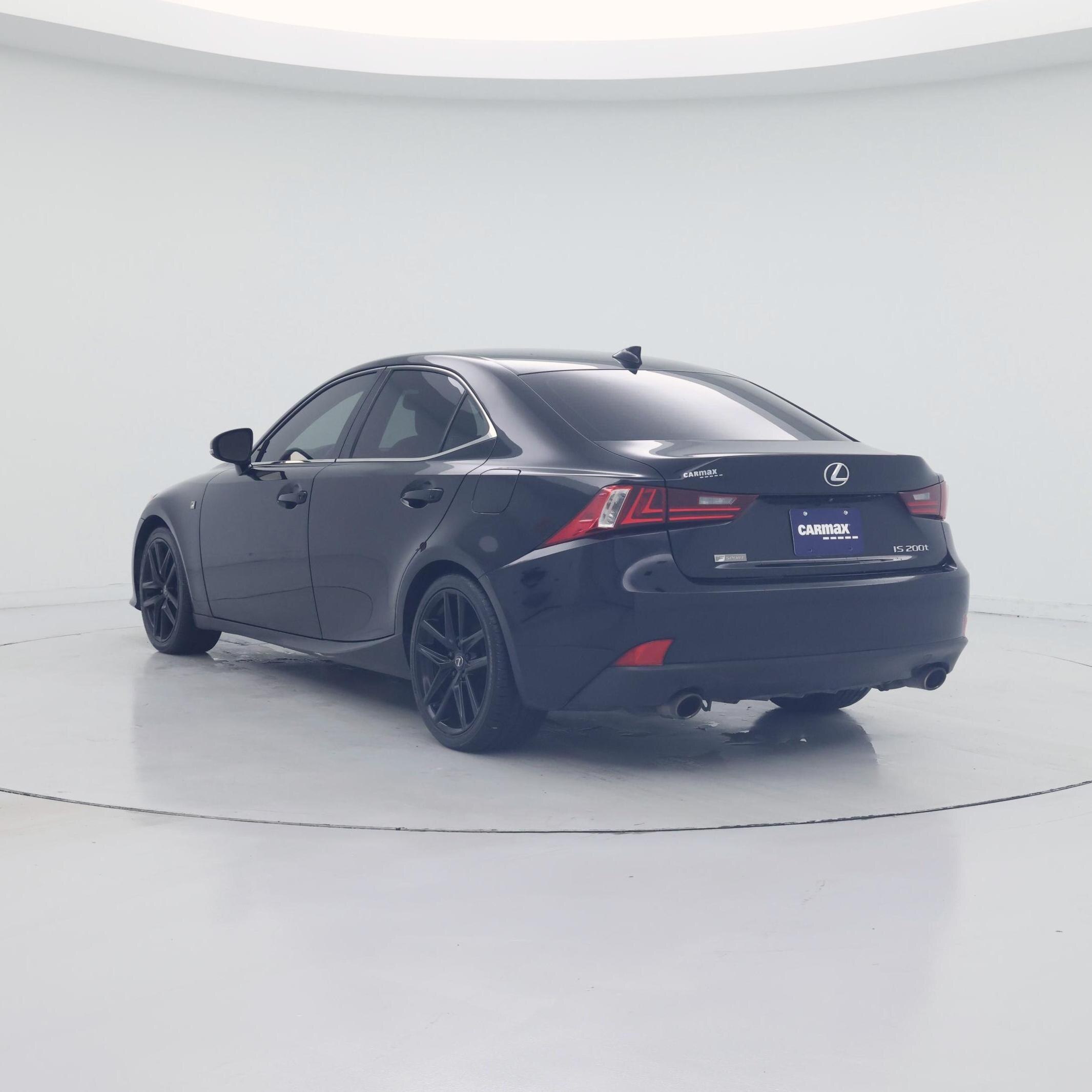 Thumbnail: 2016 Lexus IS - 2