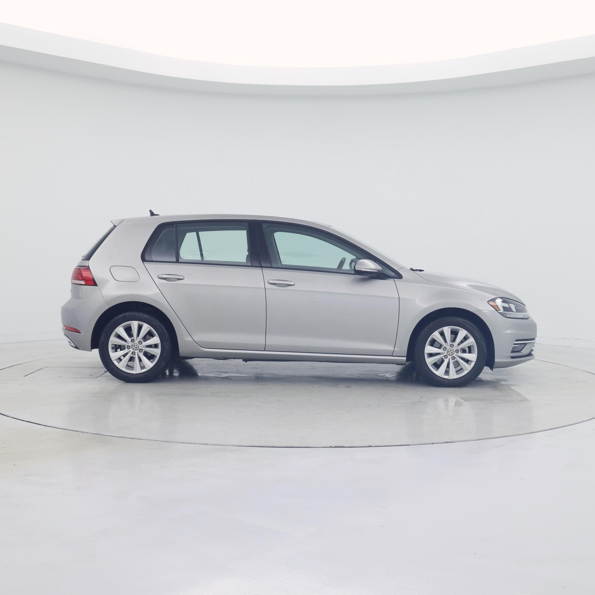 Thumbnail: 2018 Volkswagen Golf - 7