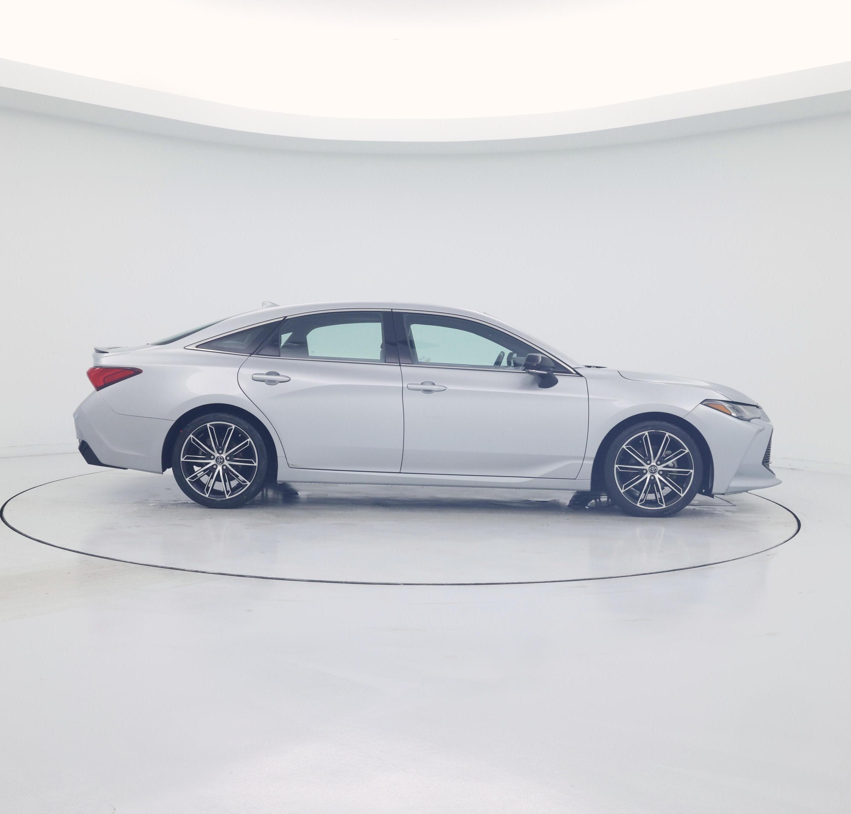 Thumbnail: 2019 Toyota Avalon - 7