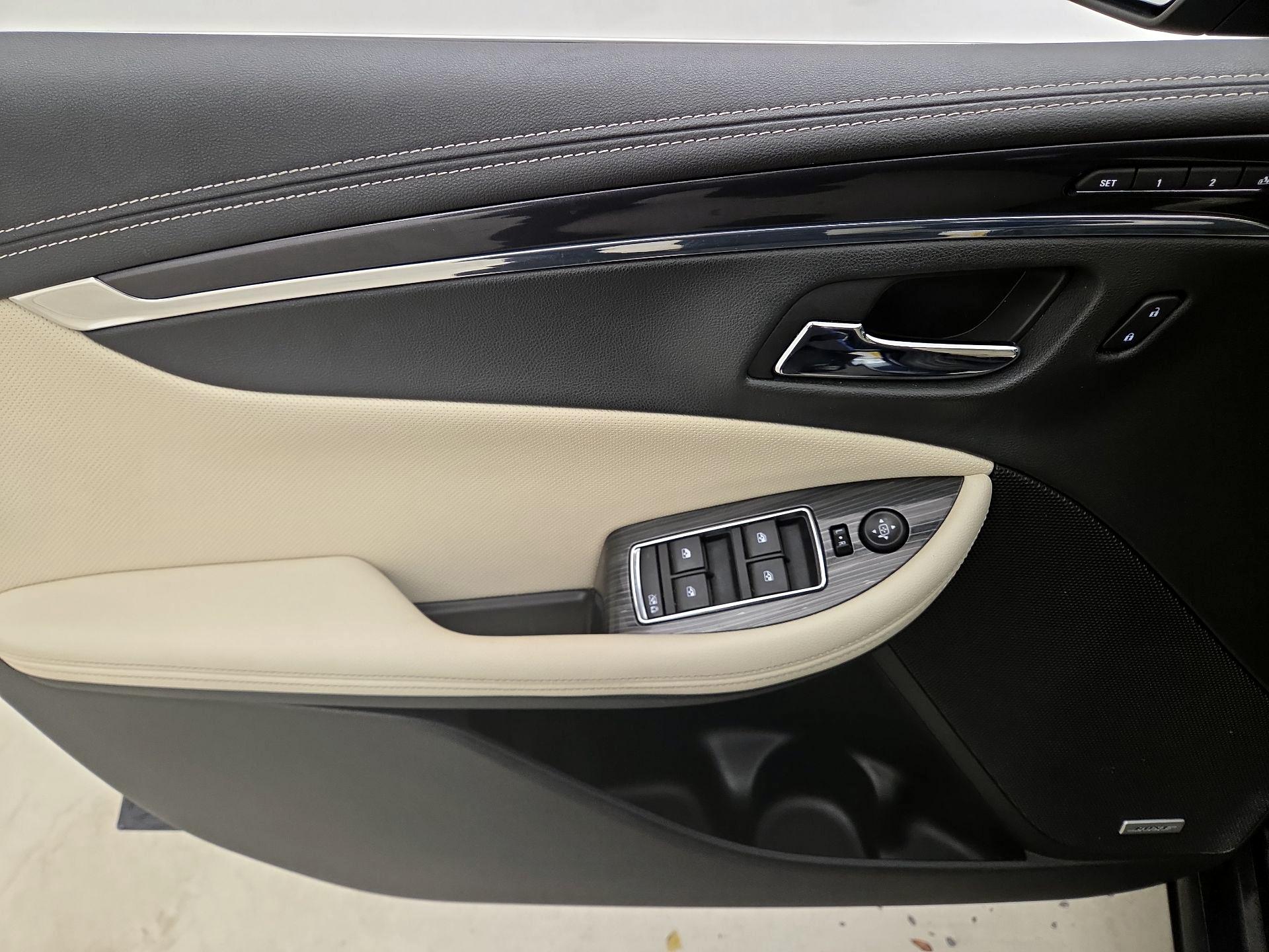 Thumbnail: 2018 Chevrolet Impala - 12