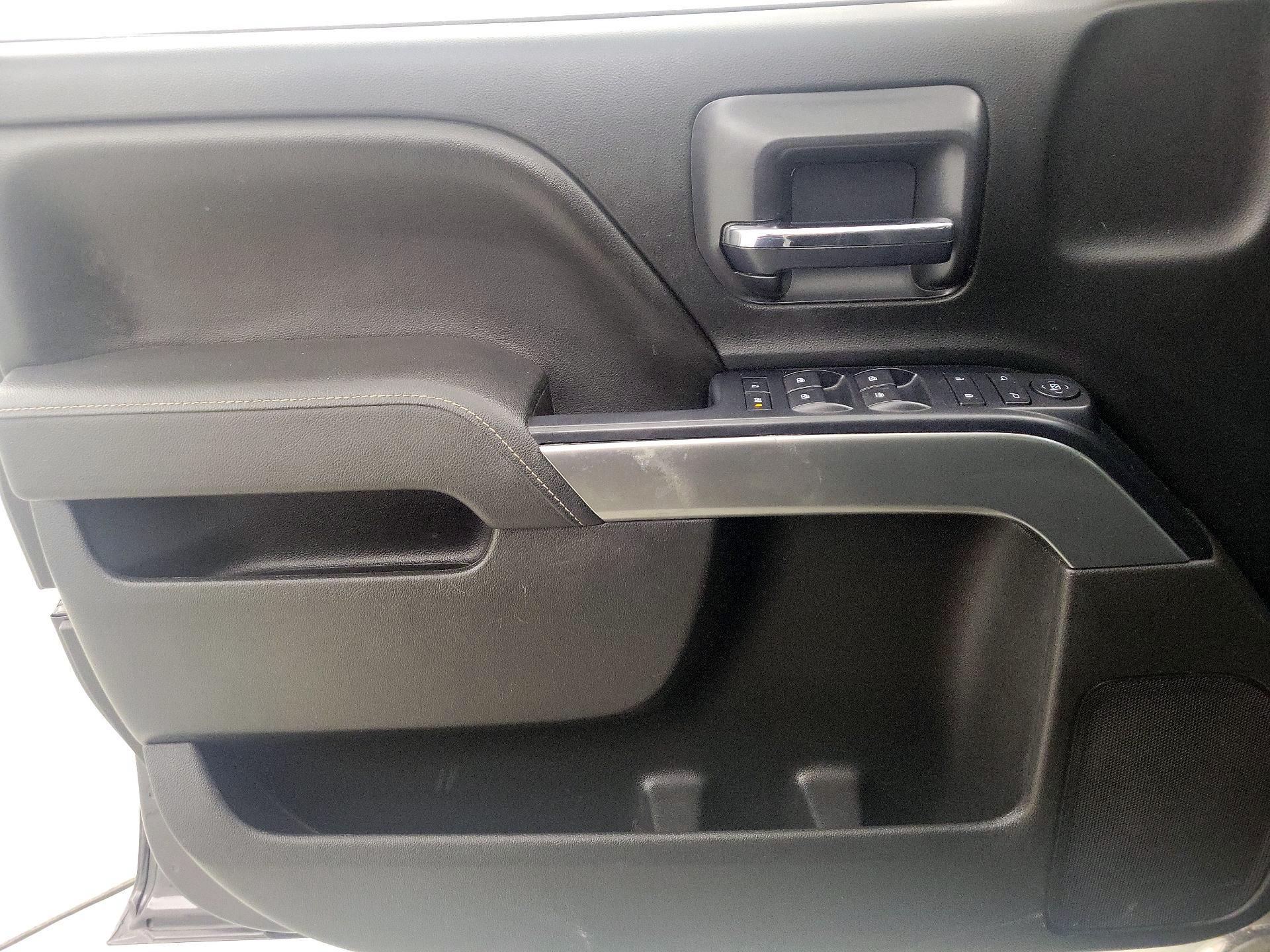 Thumbnail: 2015 Chevrolet Silverado 1500 - 12