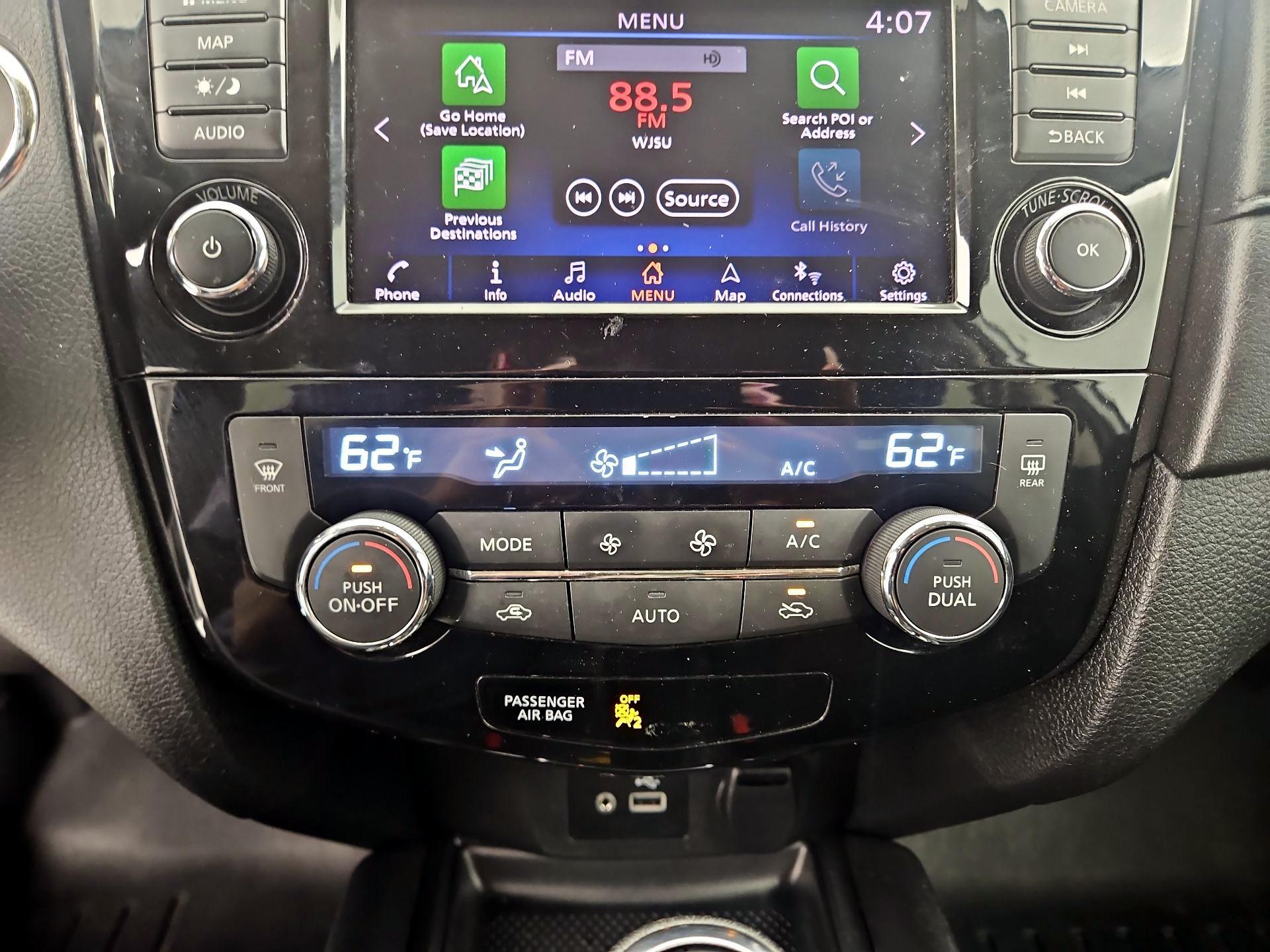 Thumbnail: 2018 Nissan Rogue - 15