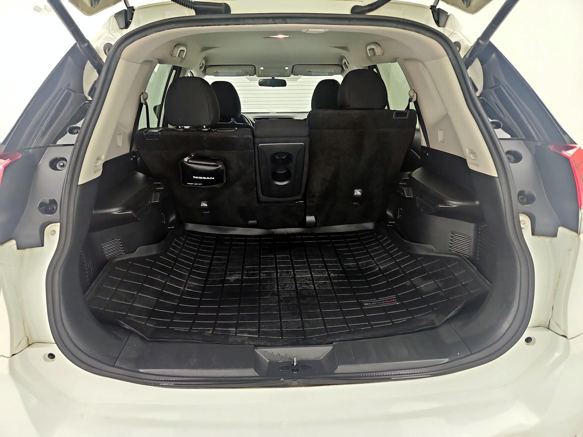 Thumbnail: 2018 Nissan Rogue - 19