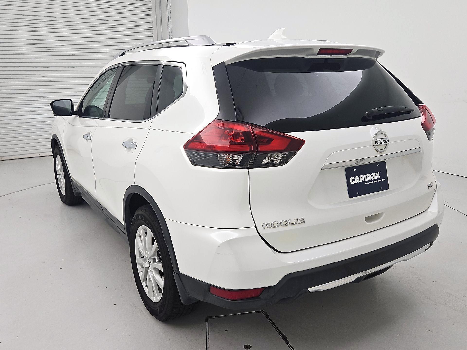 Thumbnail: 2018 Nissan Rogue - 7