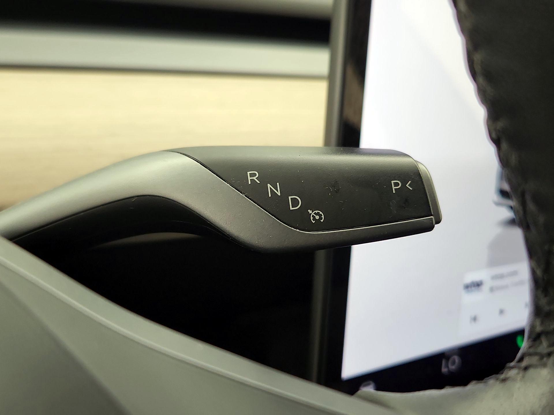 Thumbnail: 2023 Tesla Model 3 - 17