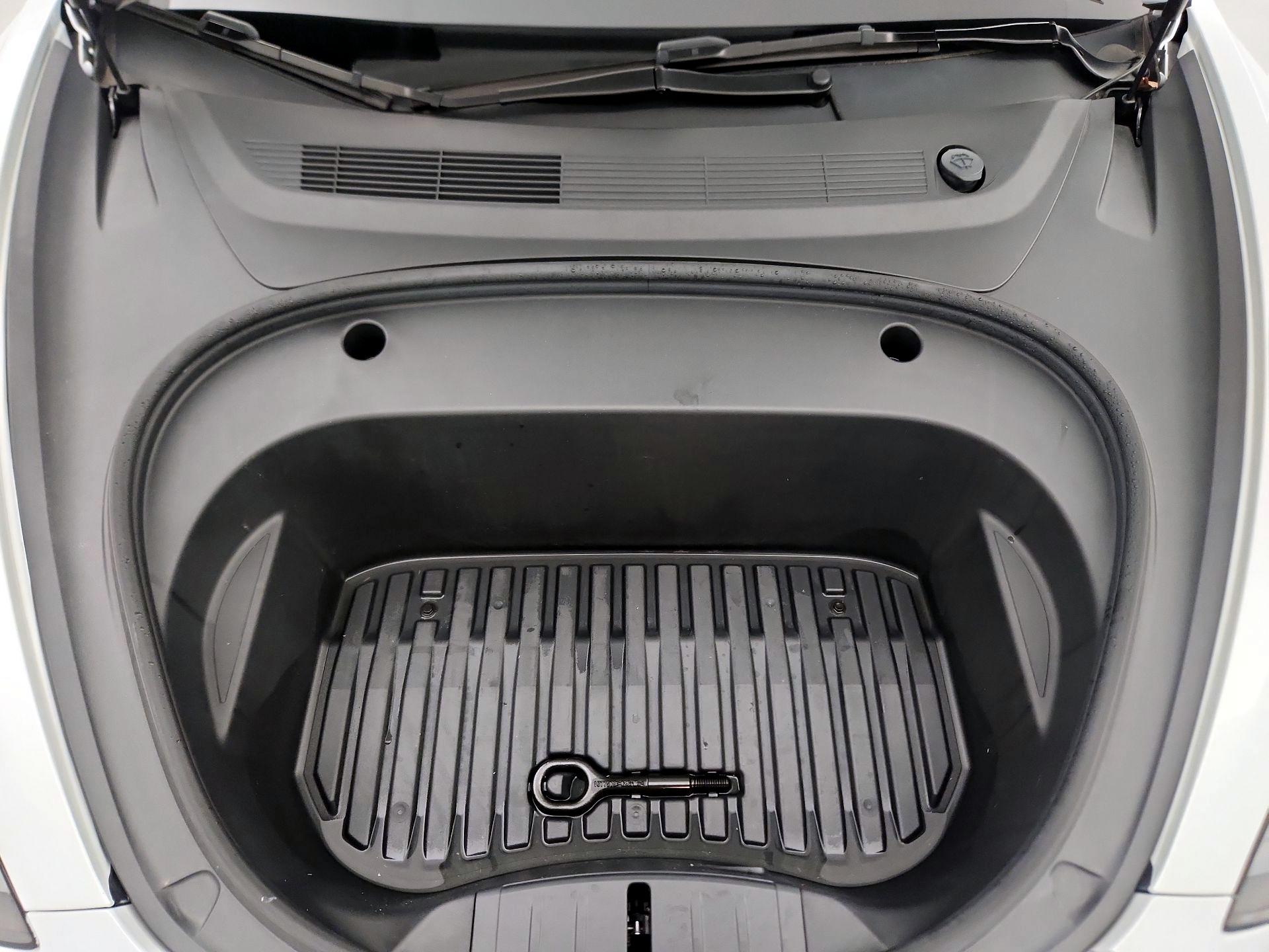 Thumbnail: 2023 Tesla Model 3 - 20