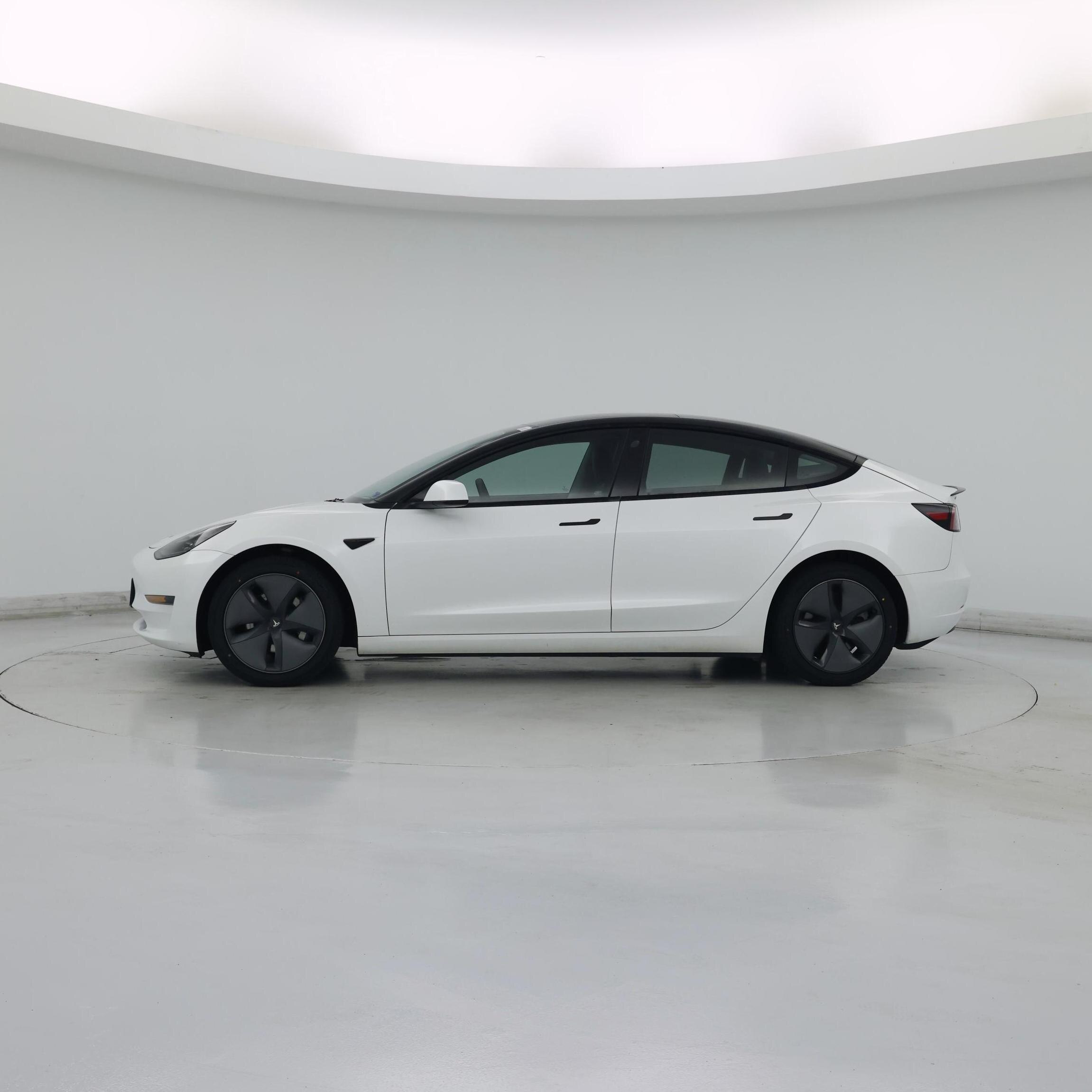 Thumbnail: 2023 Tesla Model 3 - 3