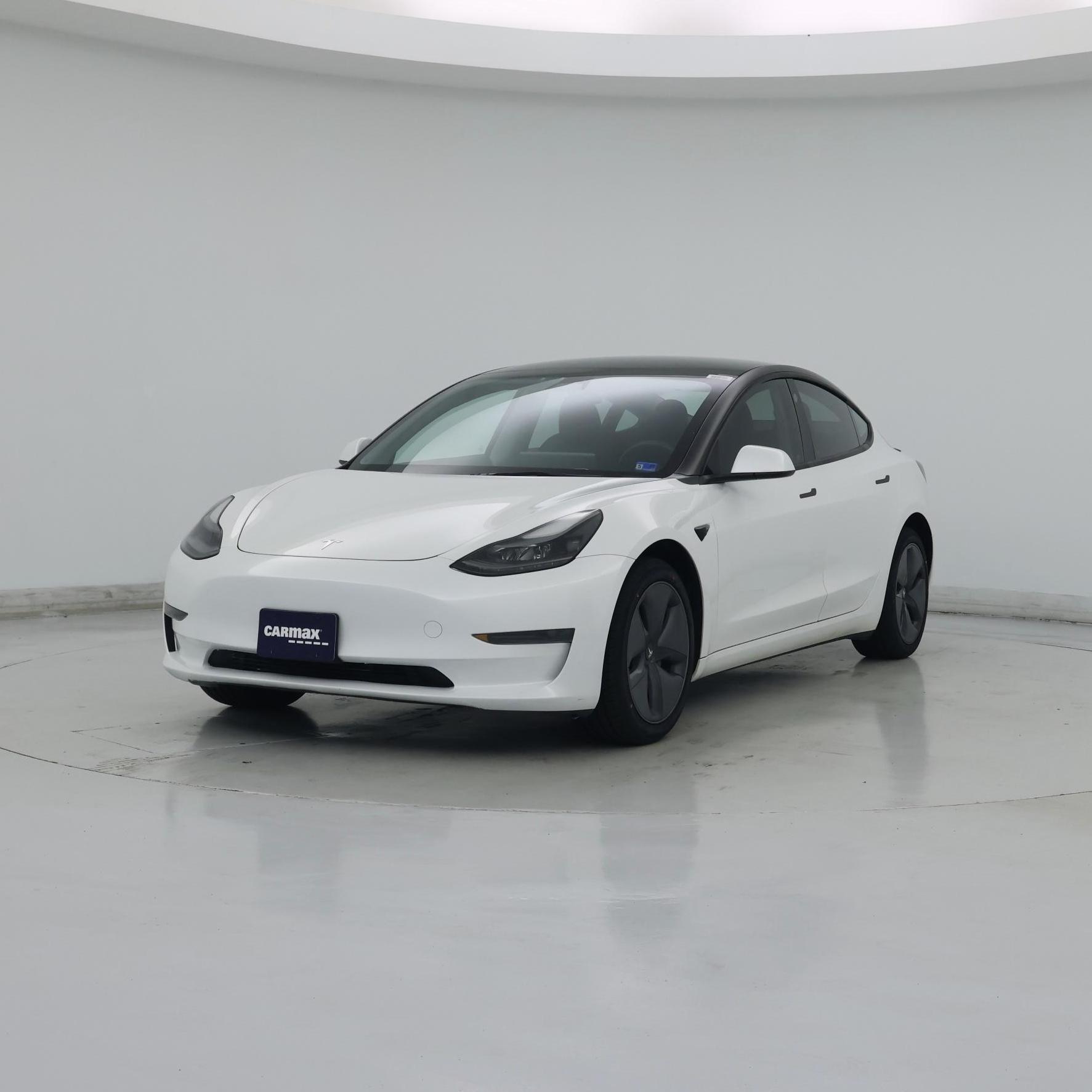 Thumbnail: 2023 Tesla Model 3 - 4