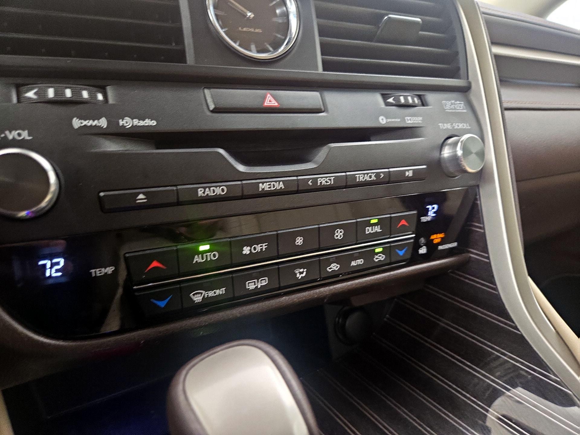 Thumbnail: 2019 Lexus RX - 17