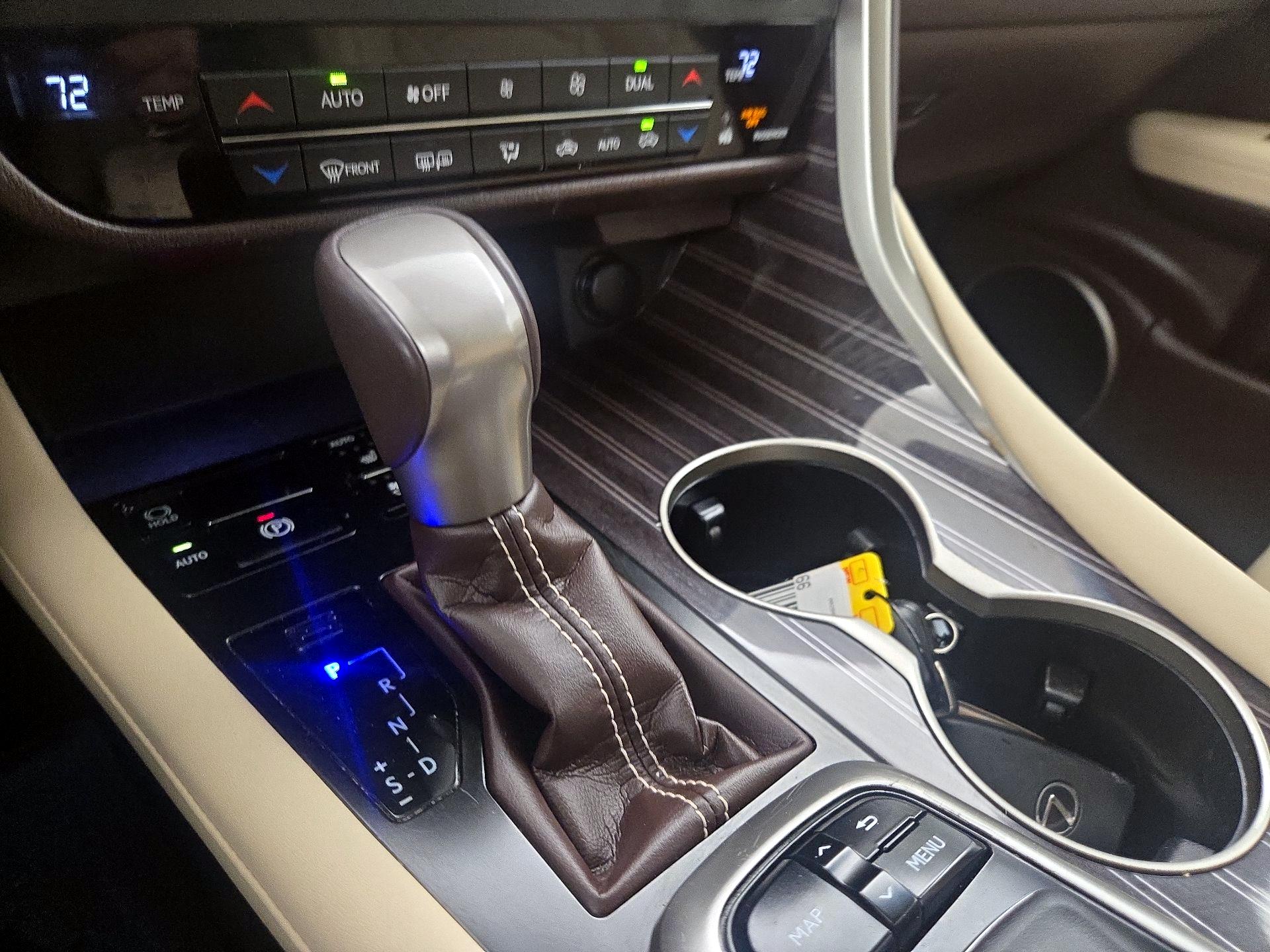 Thumbnail: 2019 Lexus RX - 18