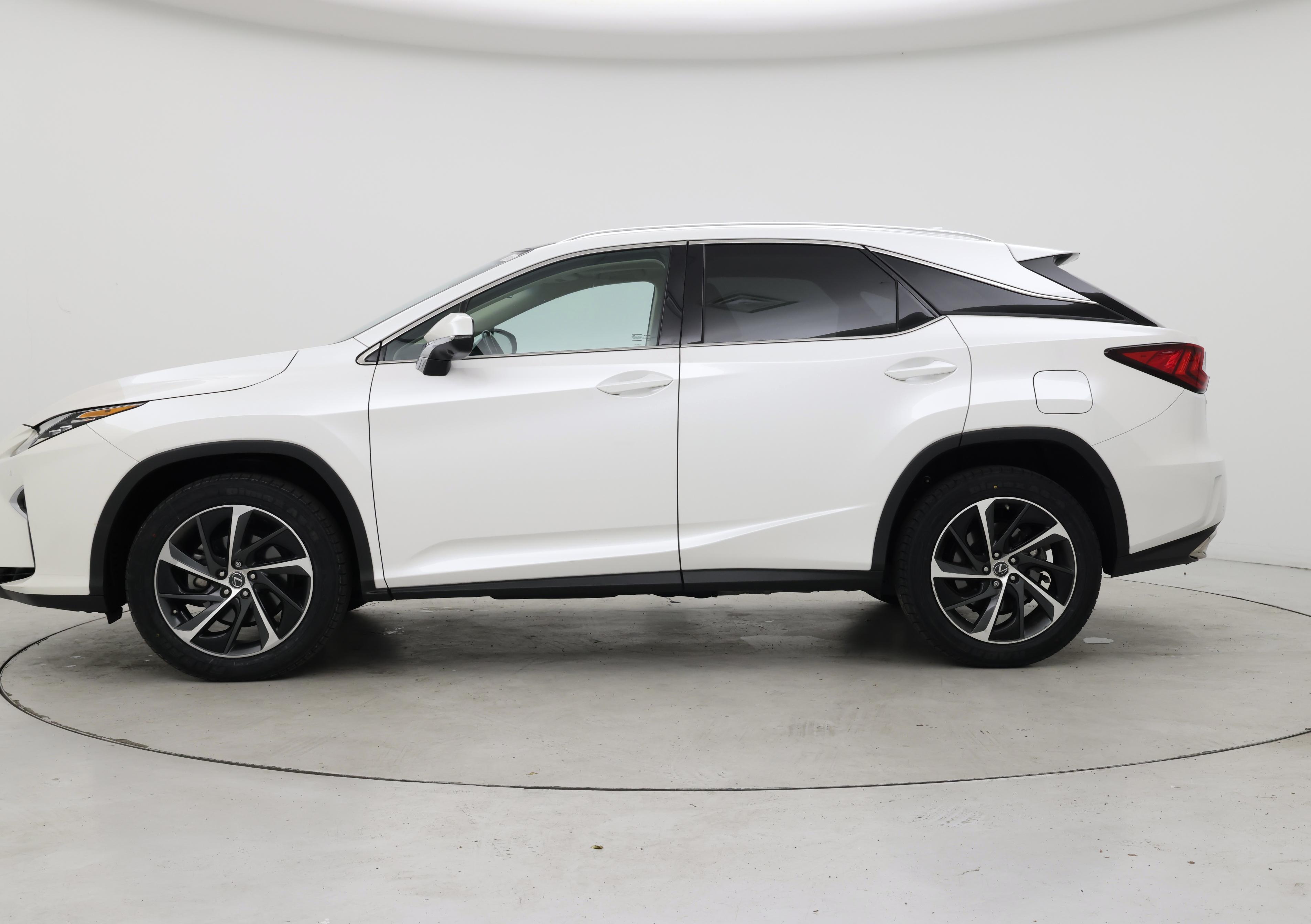 Thumbnail: 2019 Lexus RX - 3