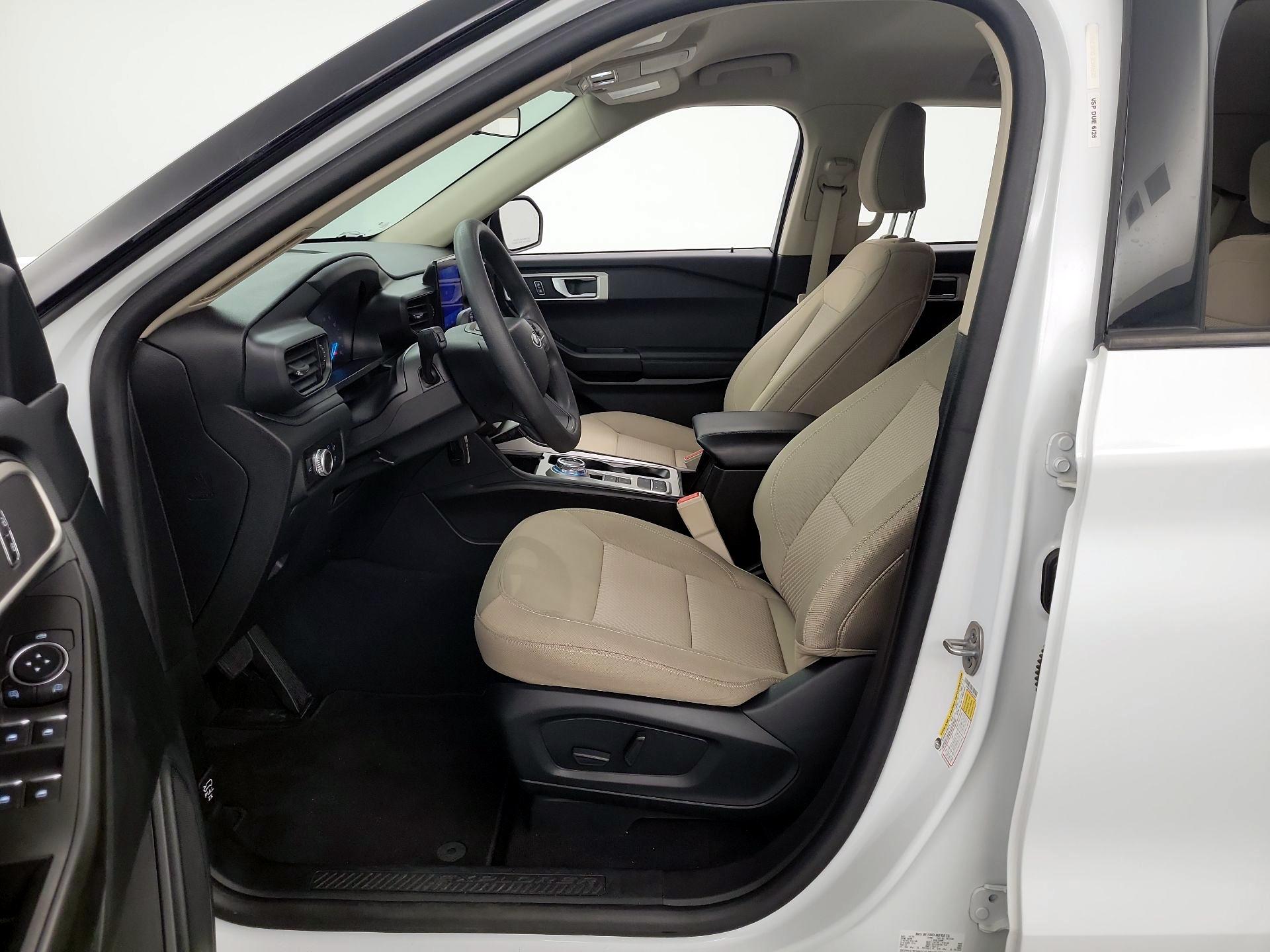 Thumbnail: 2023 Ford Explorer - 11
