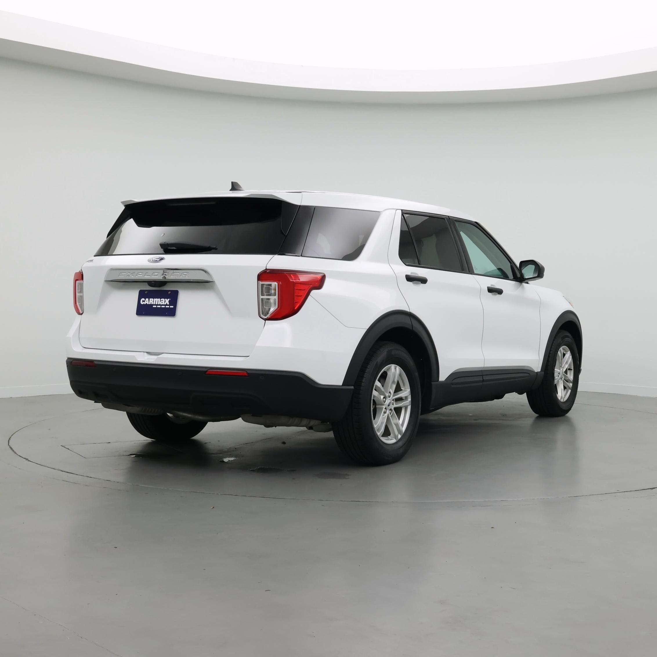 Thumbnail: 2023 Ford Explorer - 8