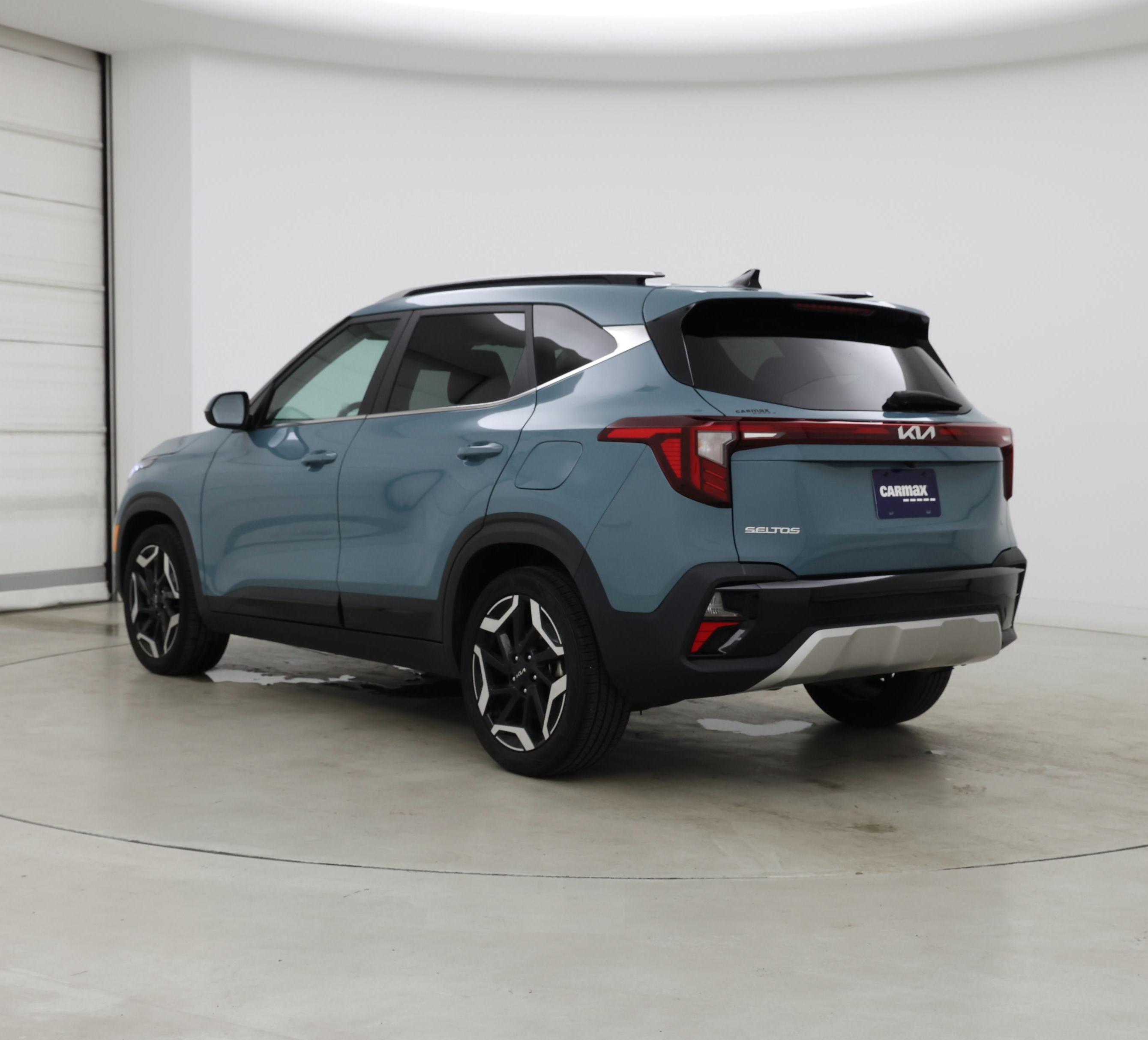 Thumbnail: 2024 Kia Seltos - 2