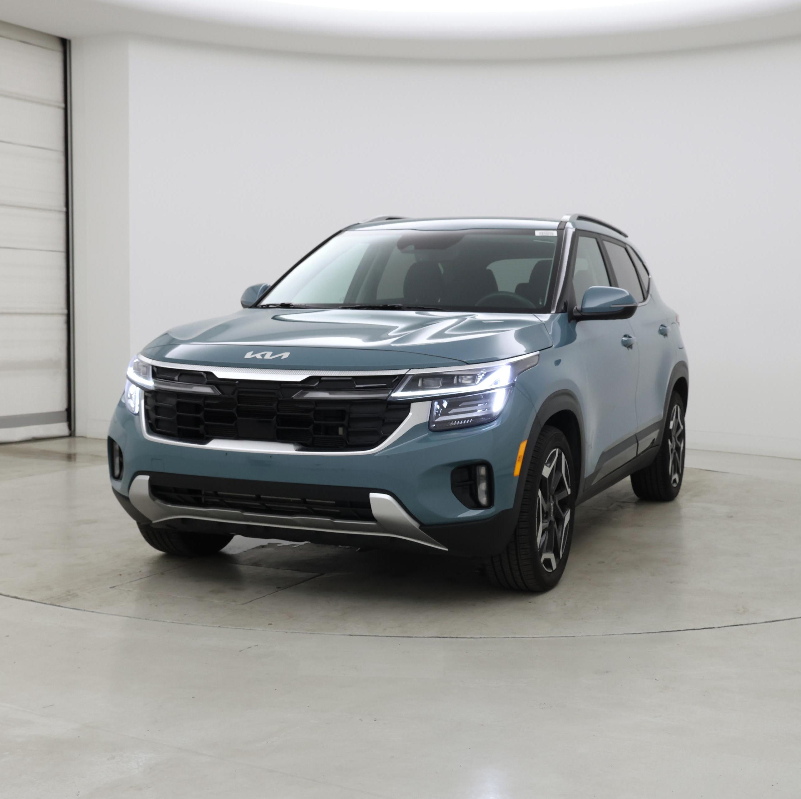 Thumbnail: 2024 Kia Seltos - 4