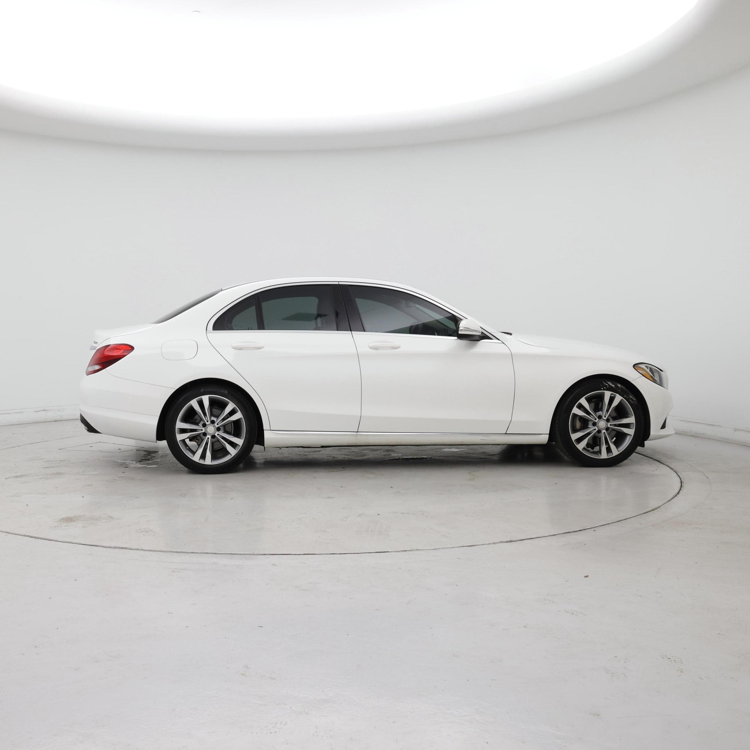 Thumbnail: 2015 Mercedes-Benz C-Class - 7