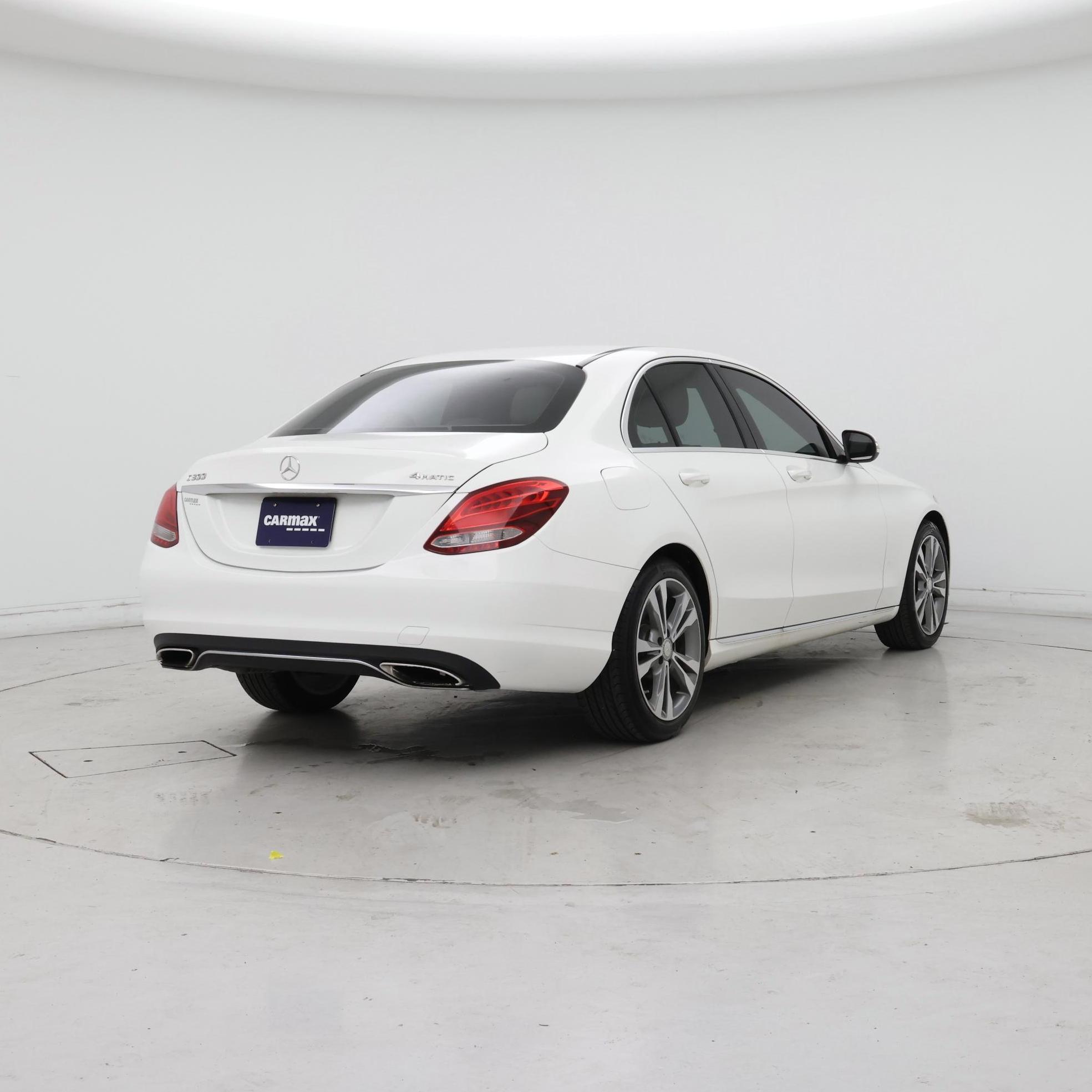Thumbnail: 2015 Mercedes-Benz C-Class - 8