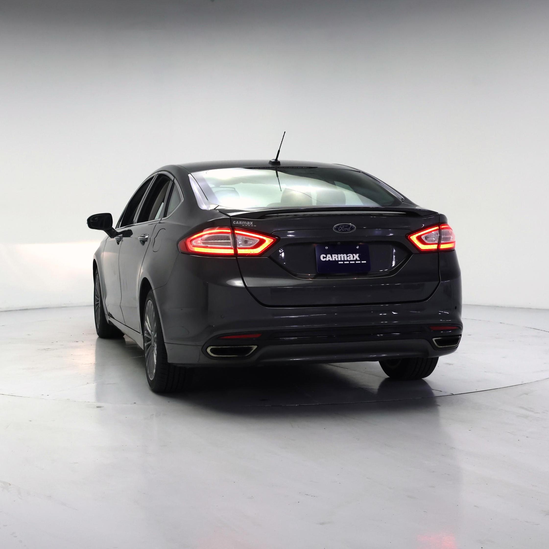 Thumbnail: 2016 Ford Fusion - 6