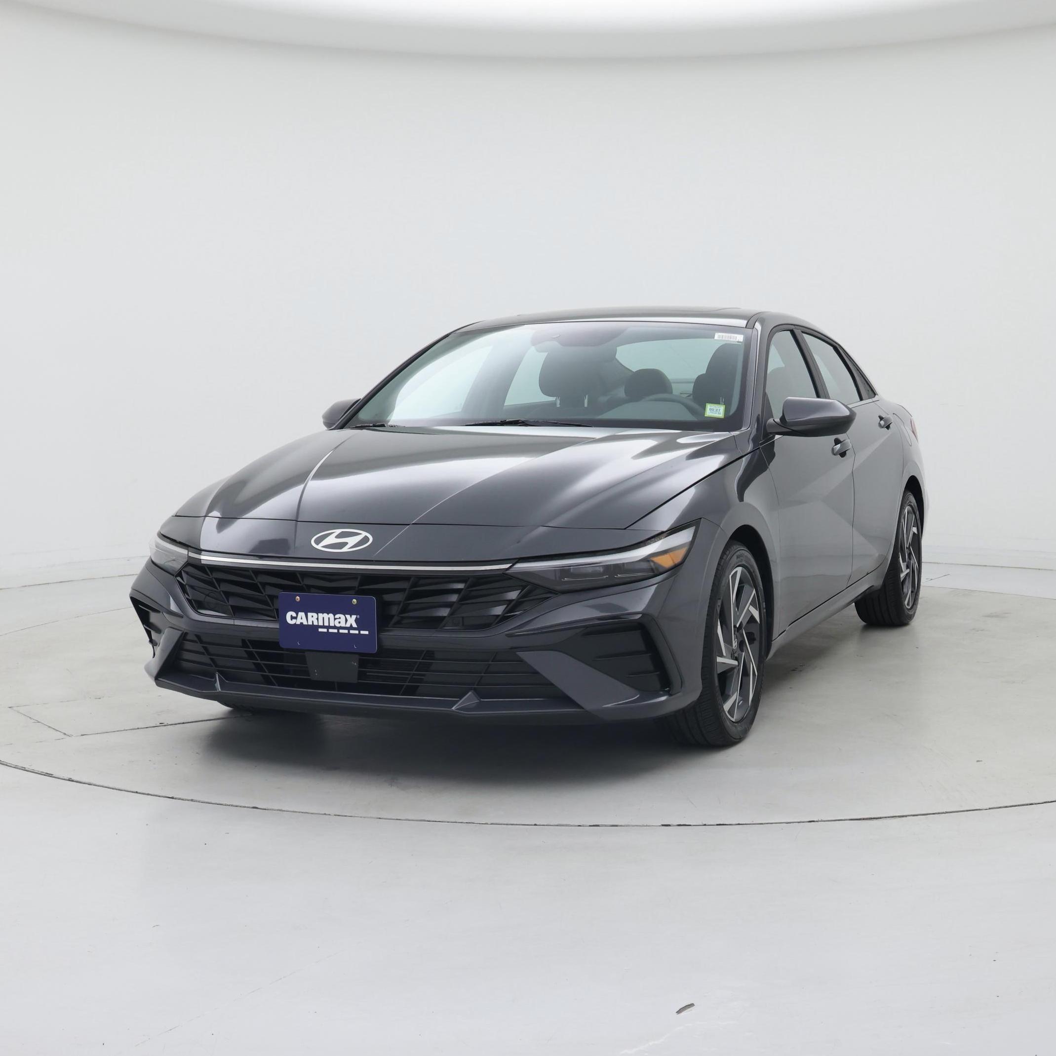 Thumbnail: 2024 Hyundai Elantra - 4