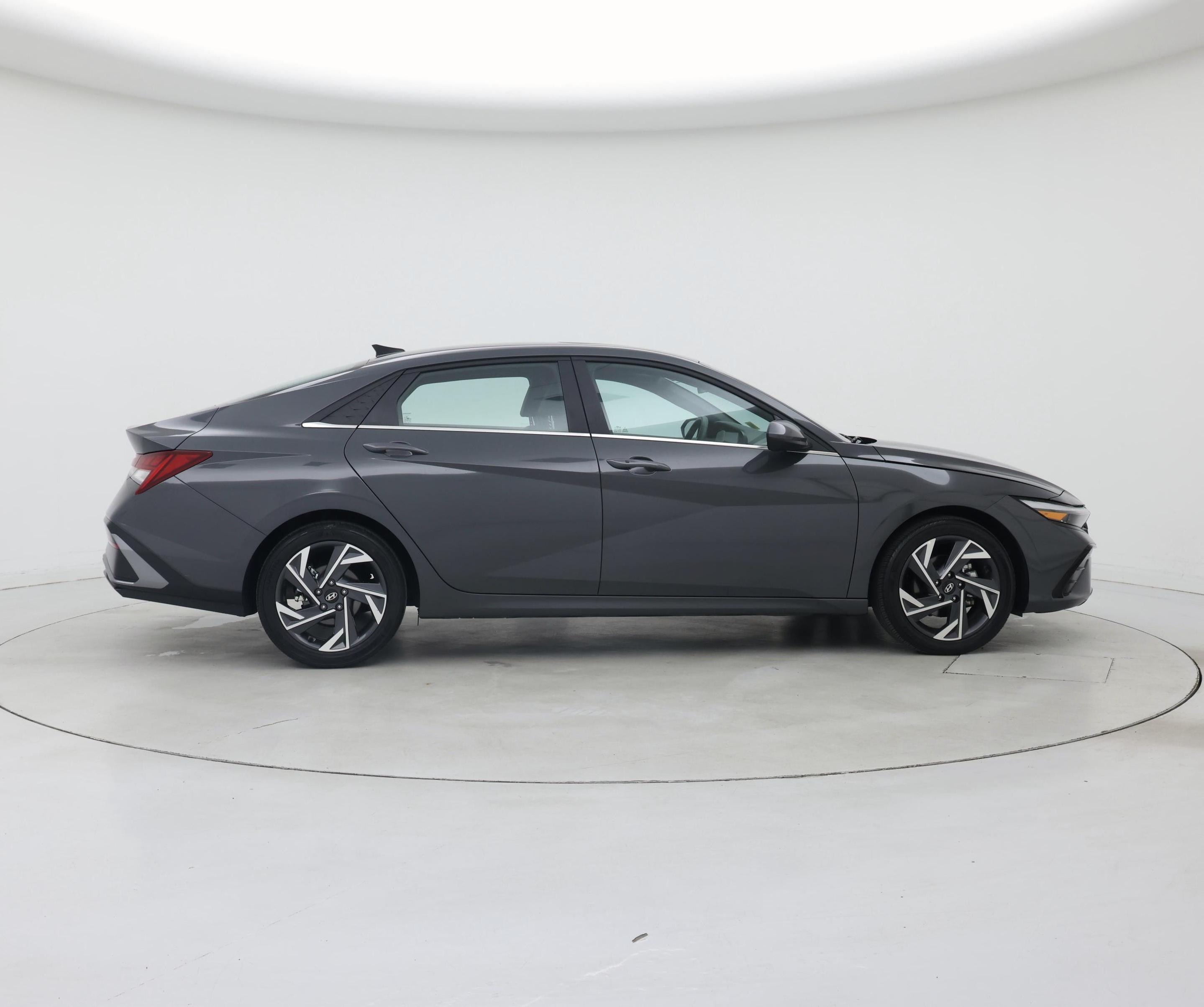 Thumbnail: 2024 Hyundai Elantra - 7