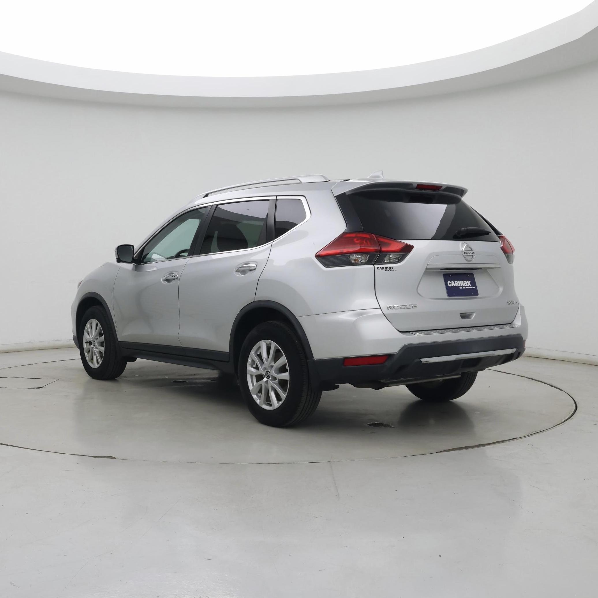 Thumbnail: 2017 Nissan Rogue - 2