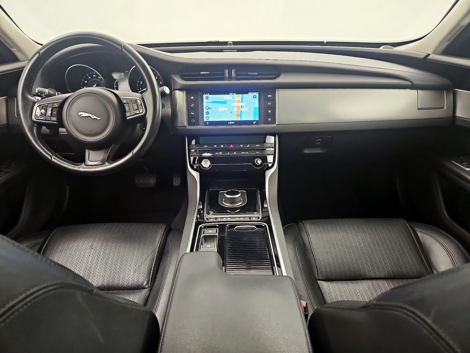 2017 Jaguar XF Prestige - Photo 10