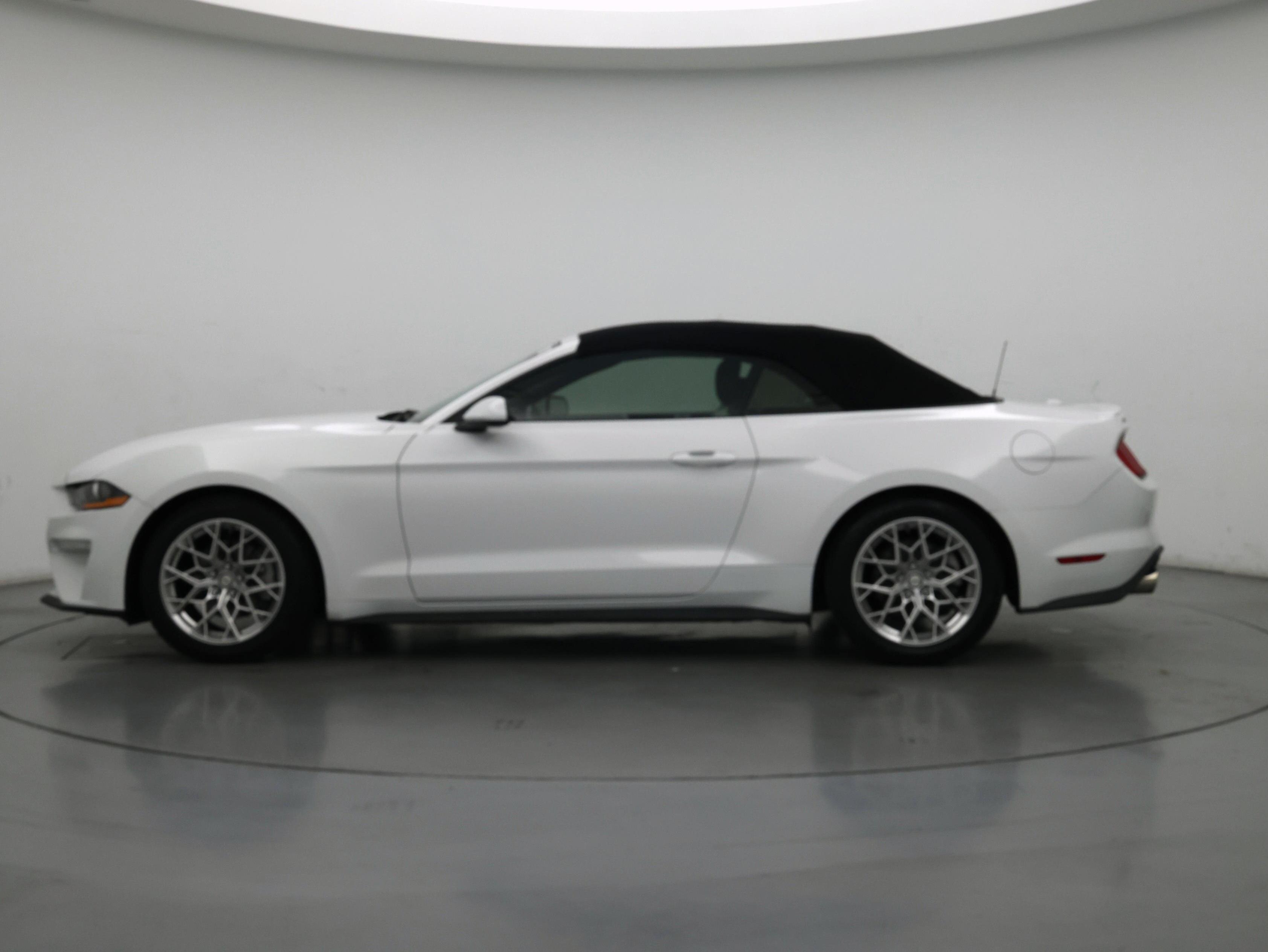 Thumbnail: 2021 Ford Mustang - 3