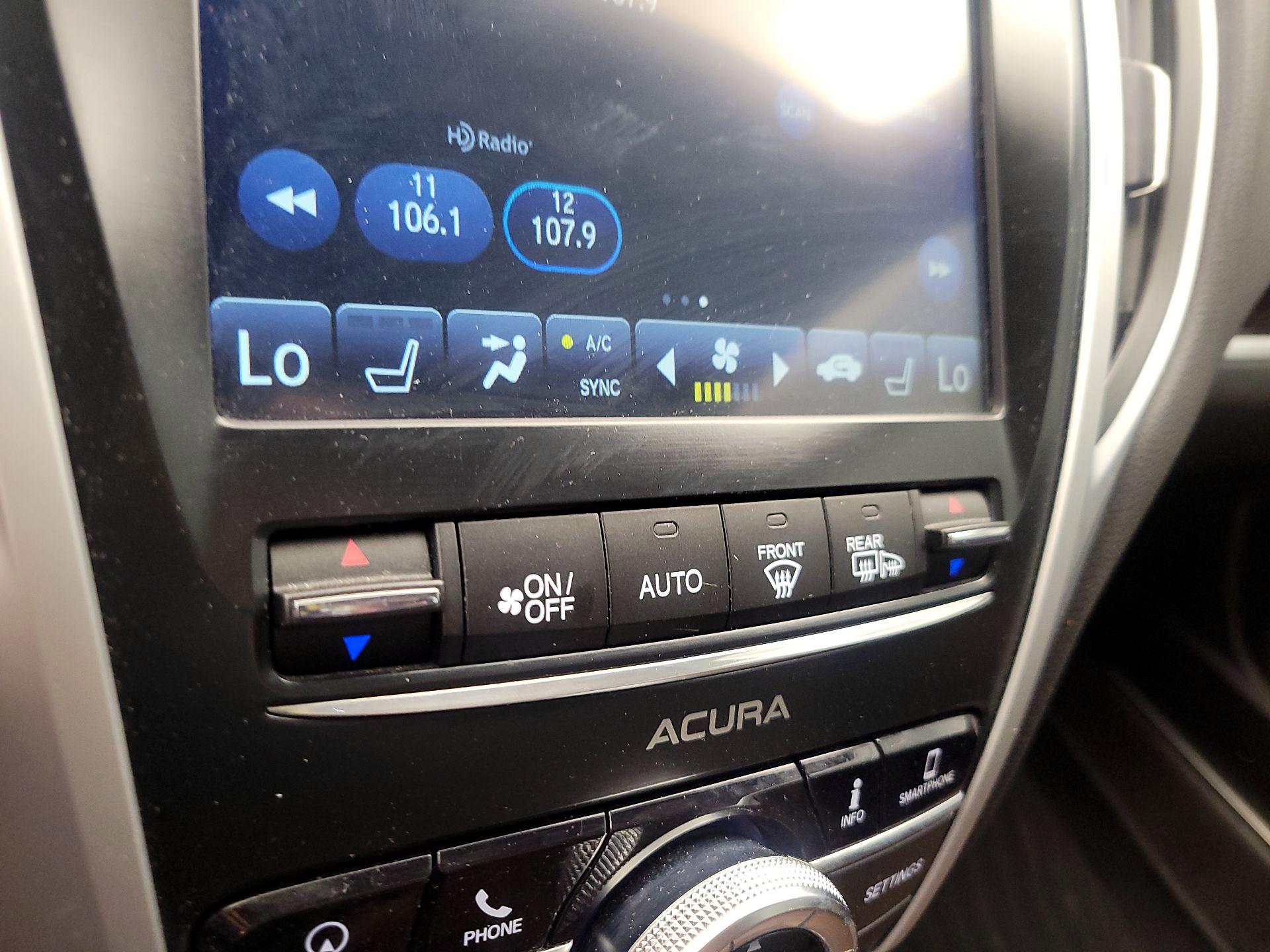 Thumbnail: 2019 Acura TLX - 17