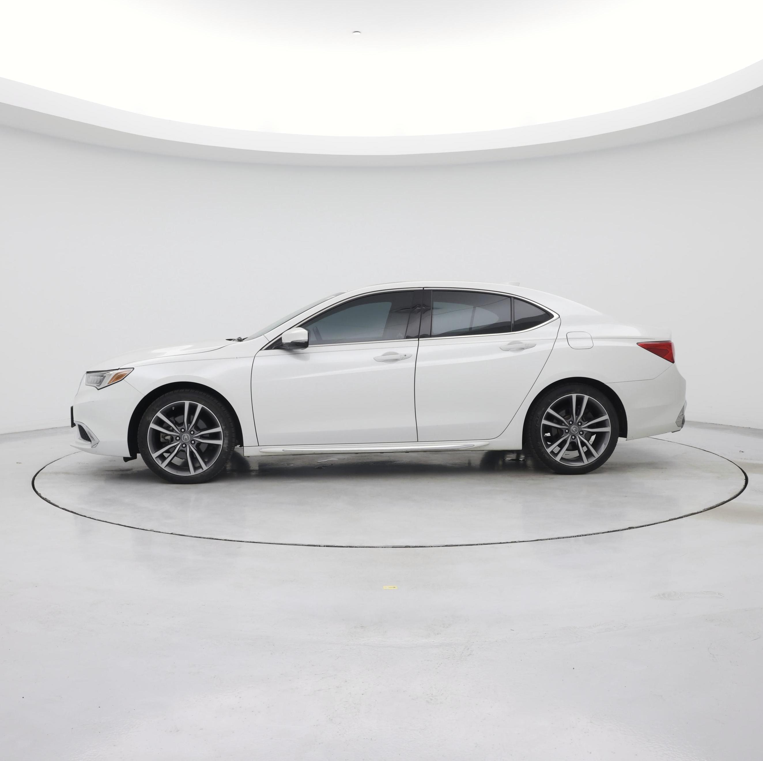 Thumbnail: 2019 Acura TLX - 3