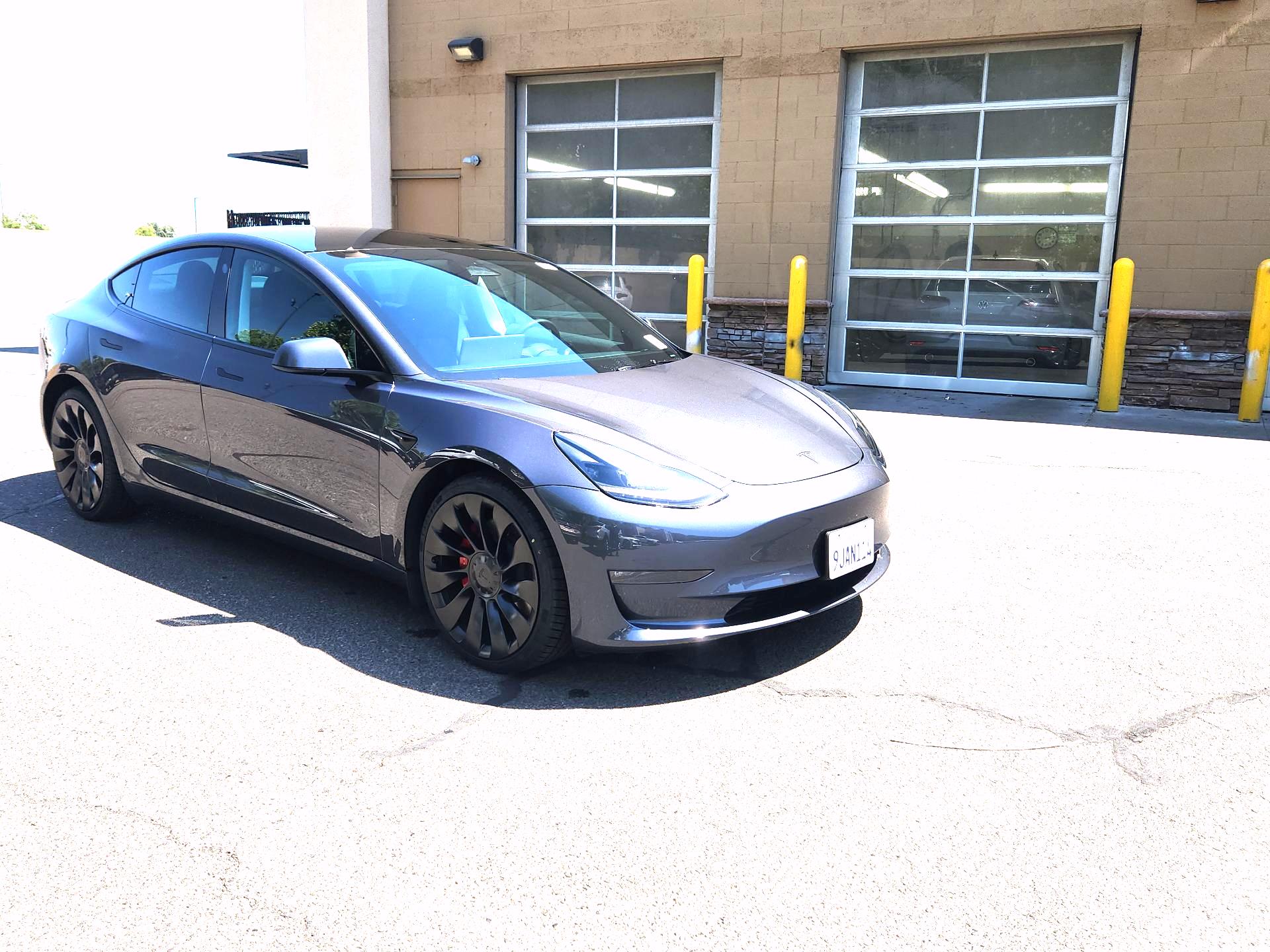 Thumbnail: 2023 Tesla Model 3 - 1