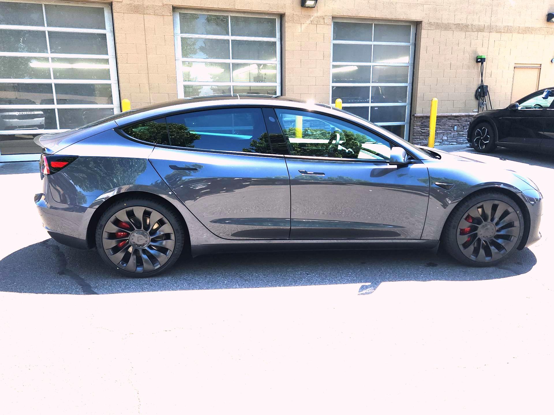 Thumbnail: 2023 Tesla Model 3 - 4