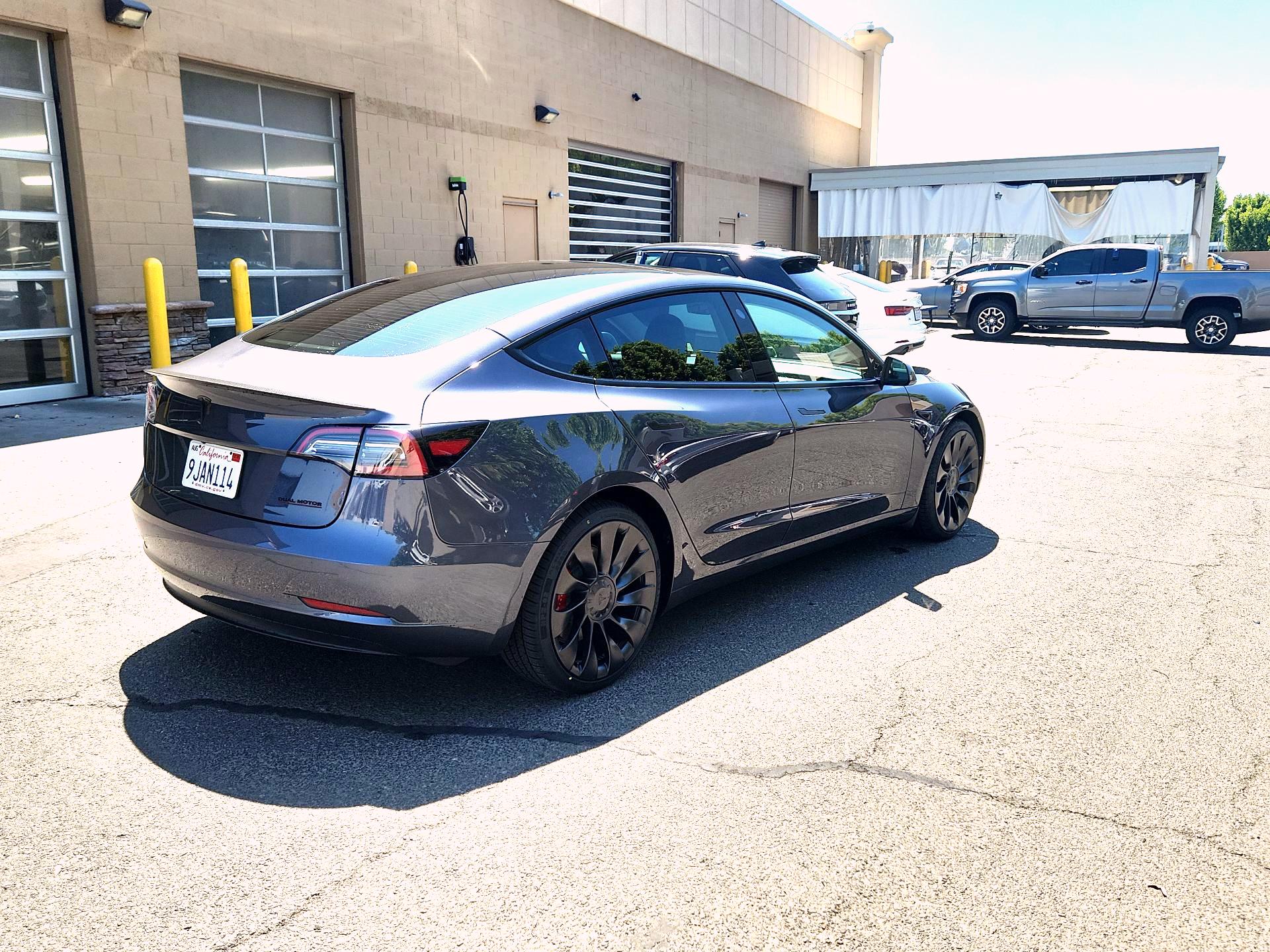 Thumbnail: 2023 Tesla Model 3 - 5
