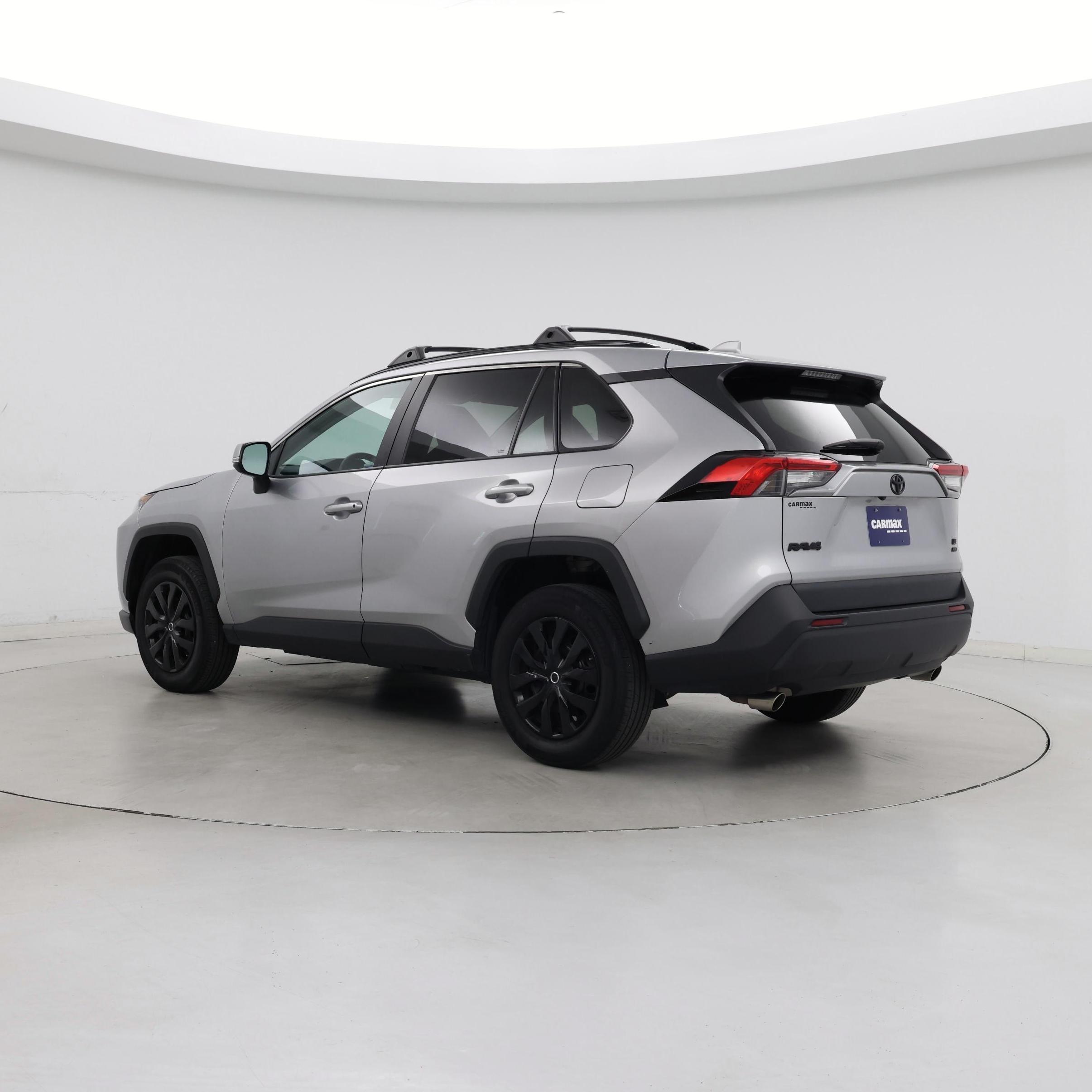 Thumbnail: 2021 Toyota RAV4 - 2
