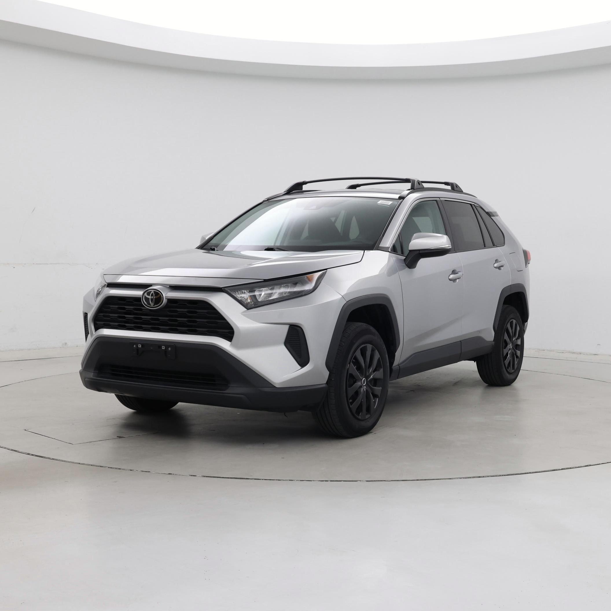 Thumbnail: 2021 Toyota RAV4 - 4