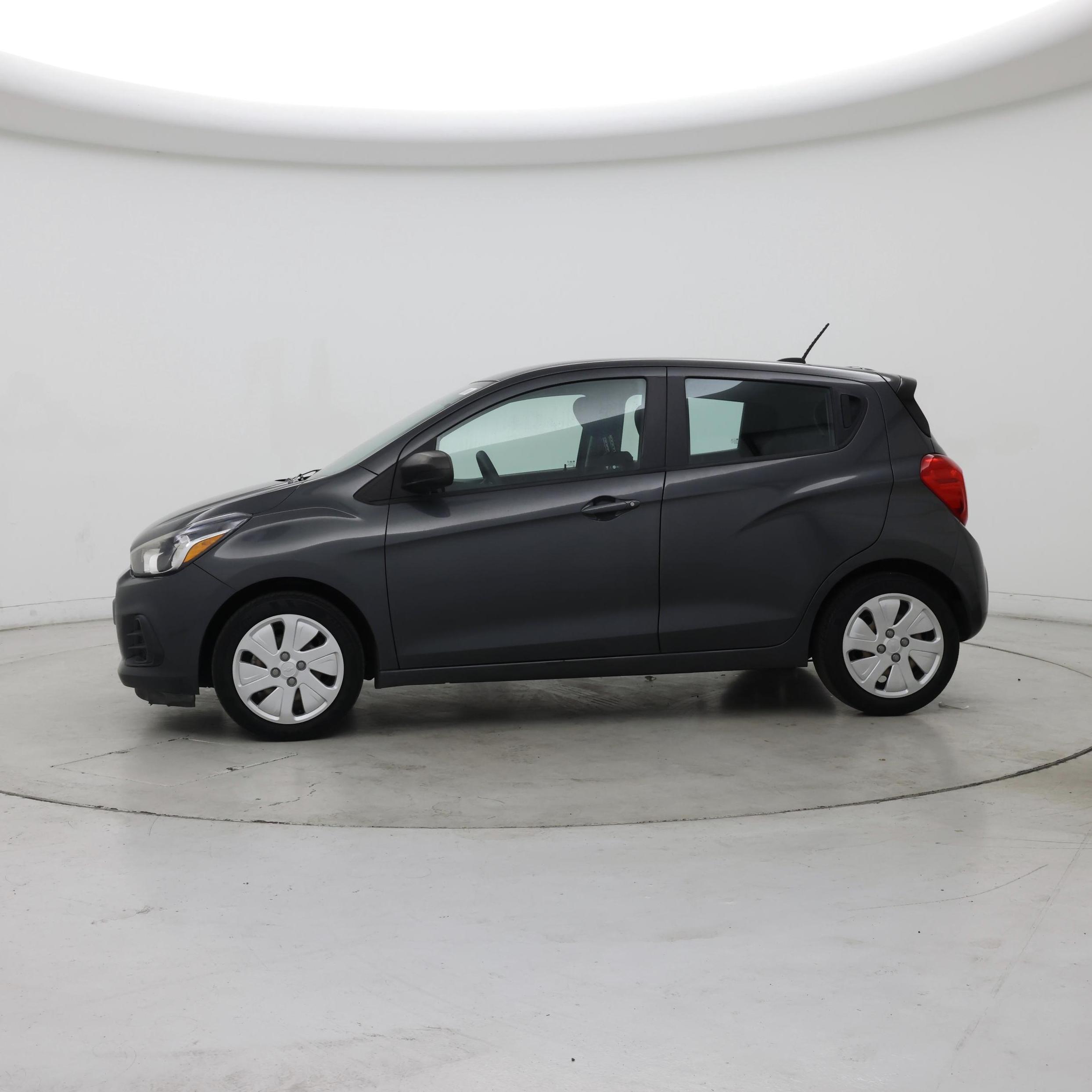 Thumbnail: 2017 Chevrolet Spark - 3