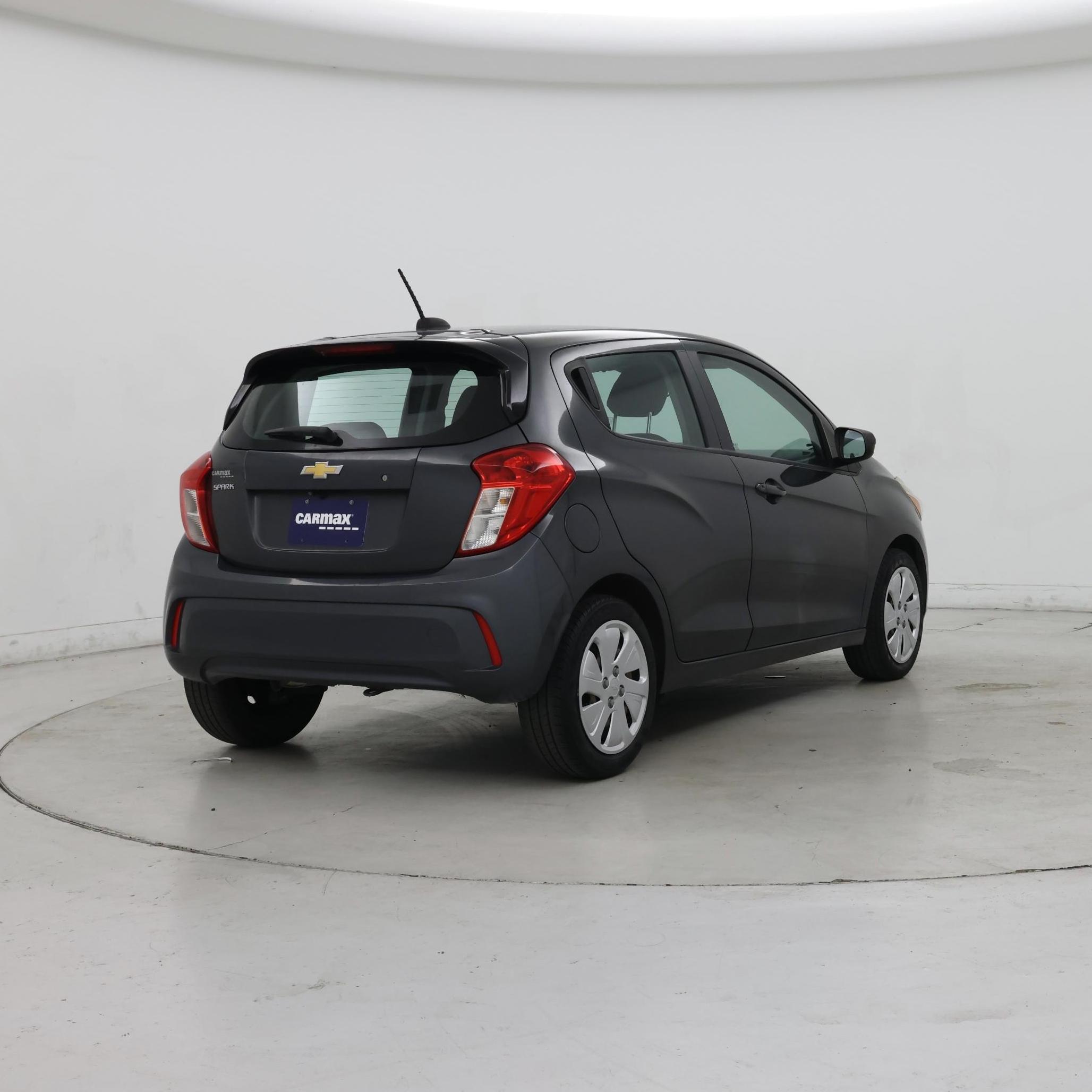 Thumbnail: 2017 Chevrolet Spark - 8