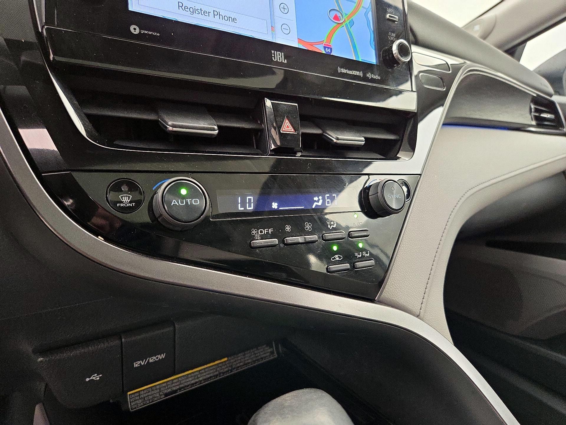 Thumbnail: 2021 Toyota Camry - 17