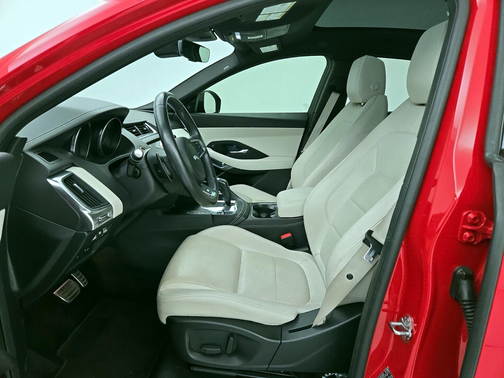 Thumbnail: 2020 Jaguar E-Pace - 11