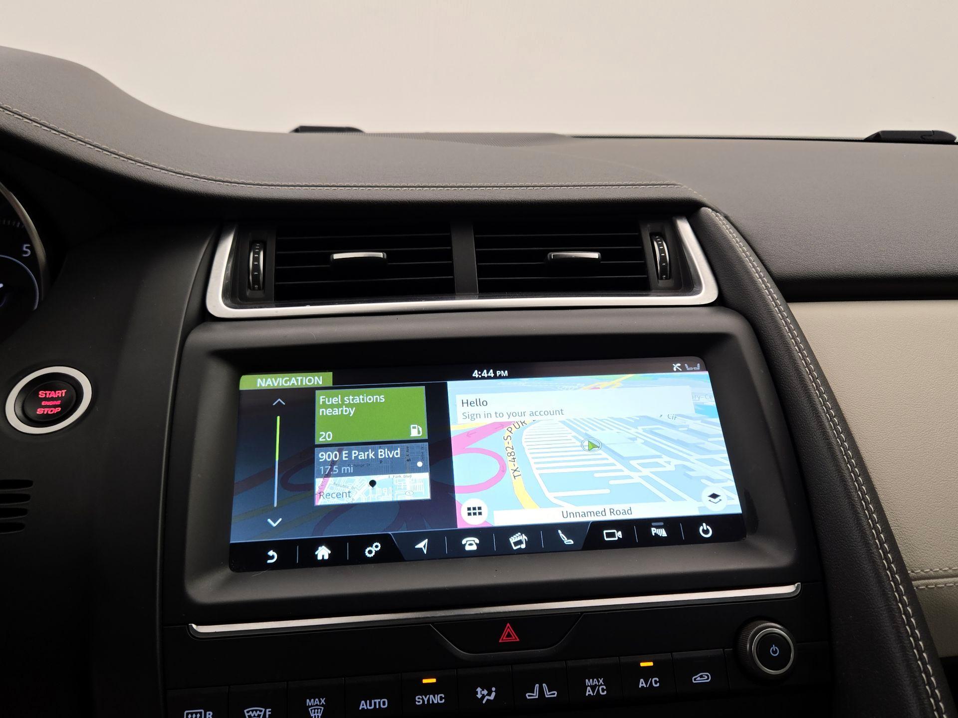 Thumbnail: 2020 Jaguar E-Pace - 14