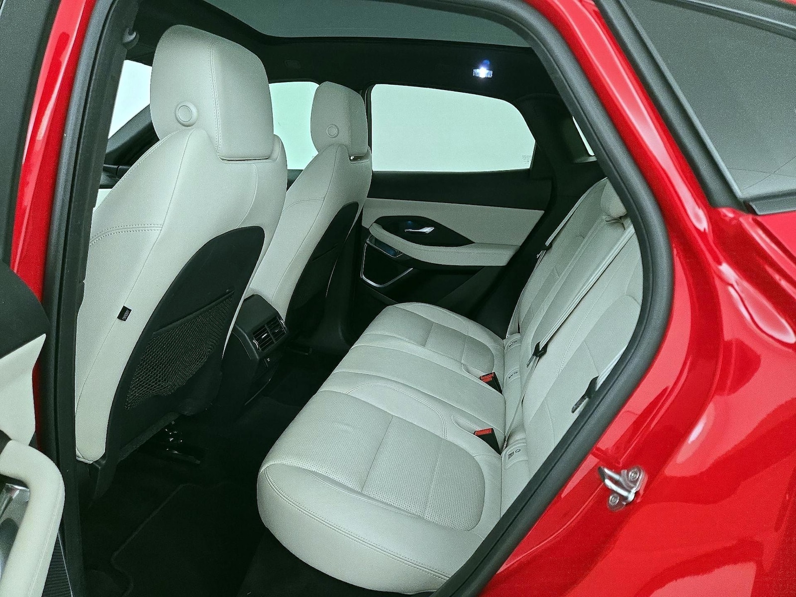 2020 Jaguar E-PACE R-Dynamic S - Photo 22