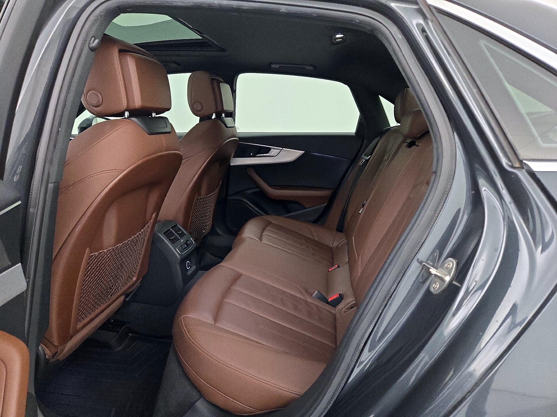 Thumbnail: 2019 Audi A4 - 20