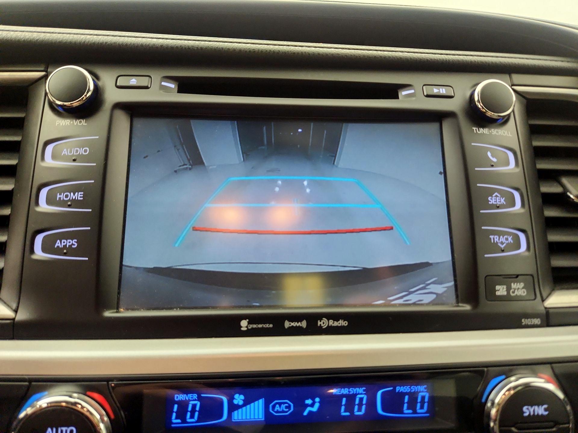 Thumbnail: 2018 Toyota Highlander - 15